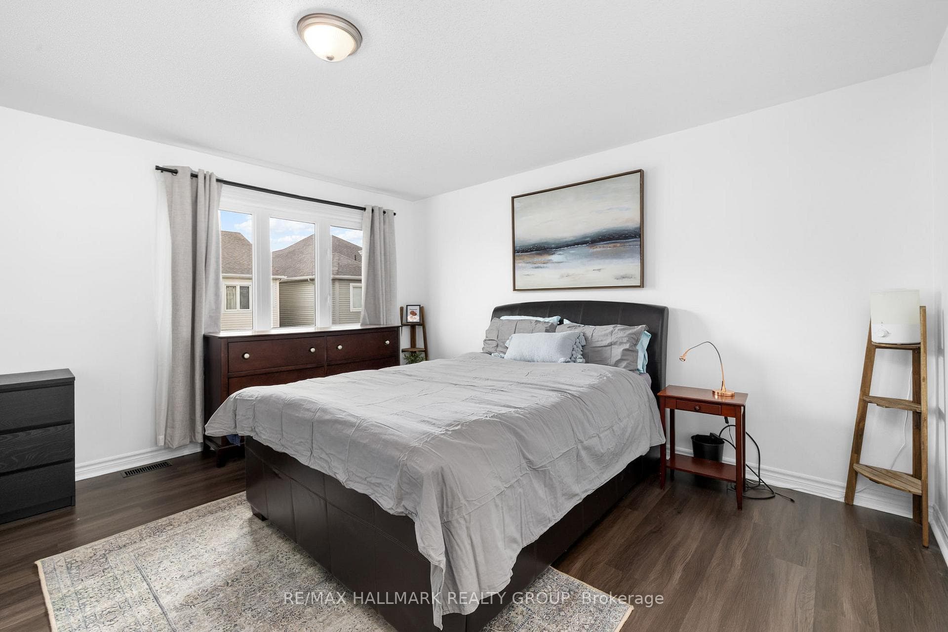 529 Dundonald Drive photo 19