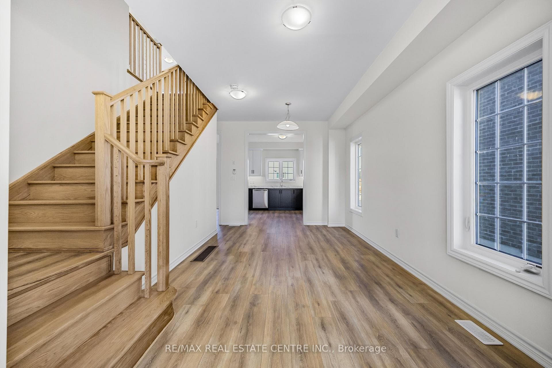 238 Mckenzie Drive photo 5