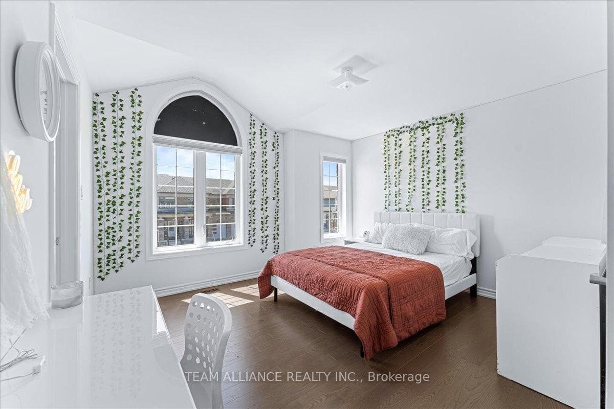 60 Bannister Road photo 16