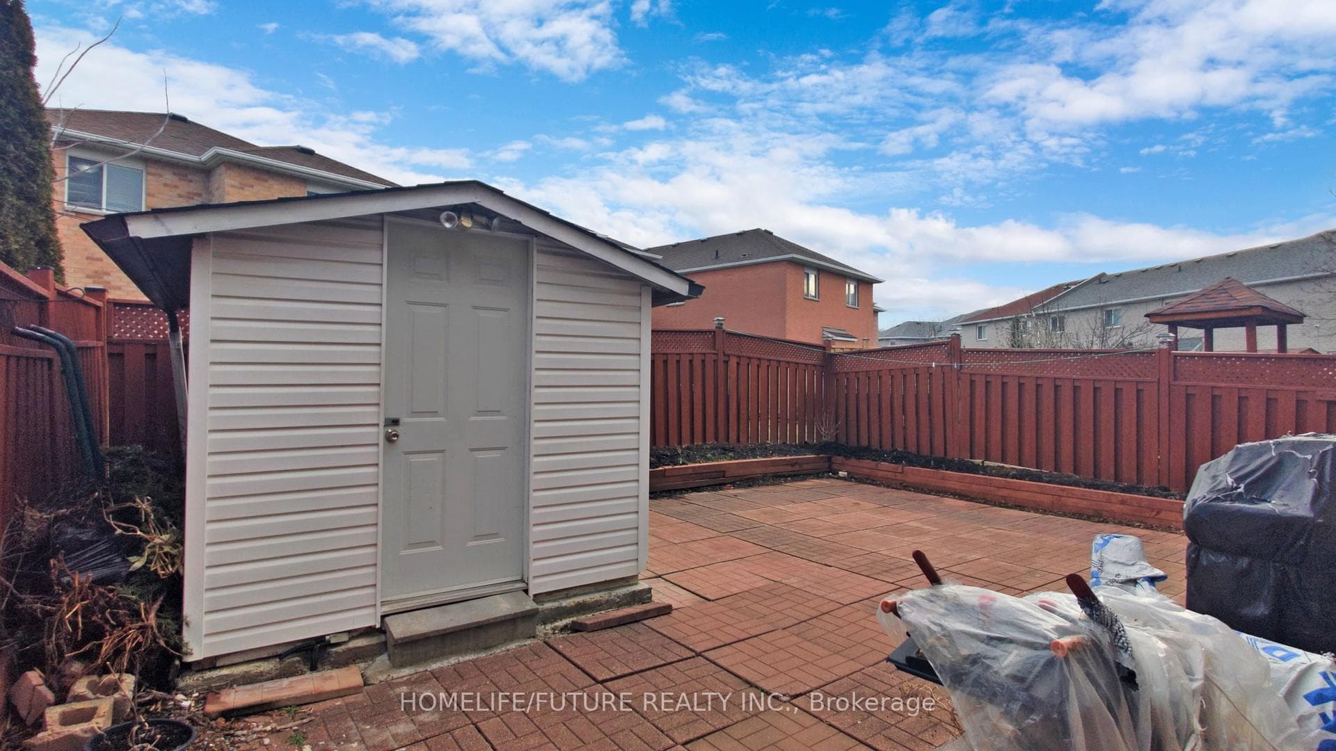 53 Bridlegrove Drive photo 21