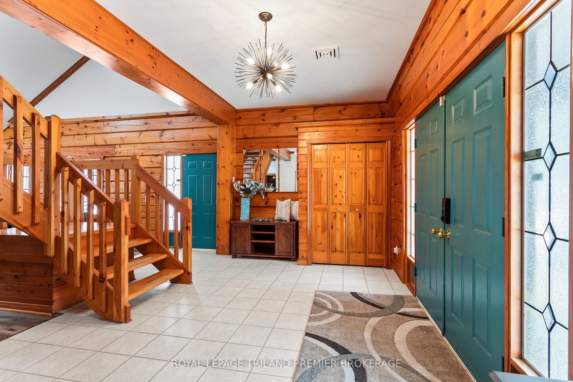 9936 ONTARIO Street photo 5