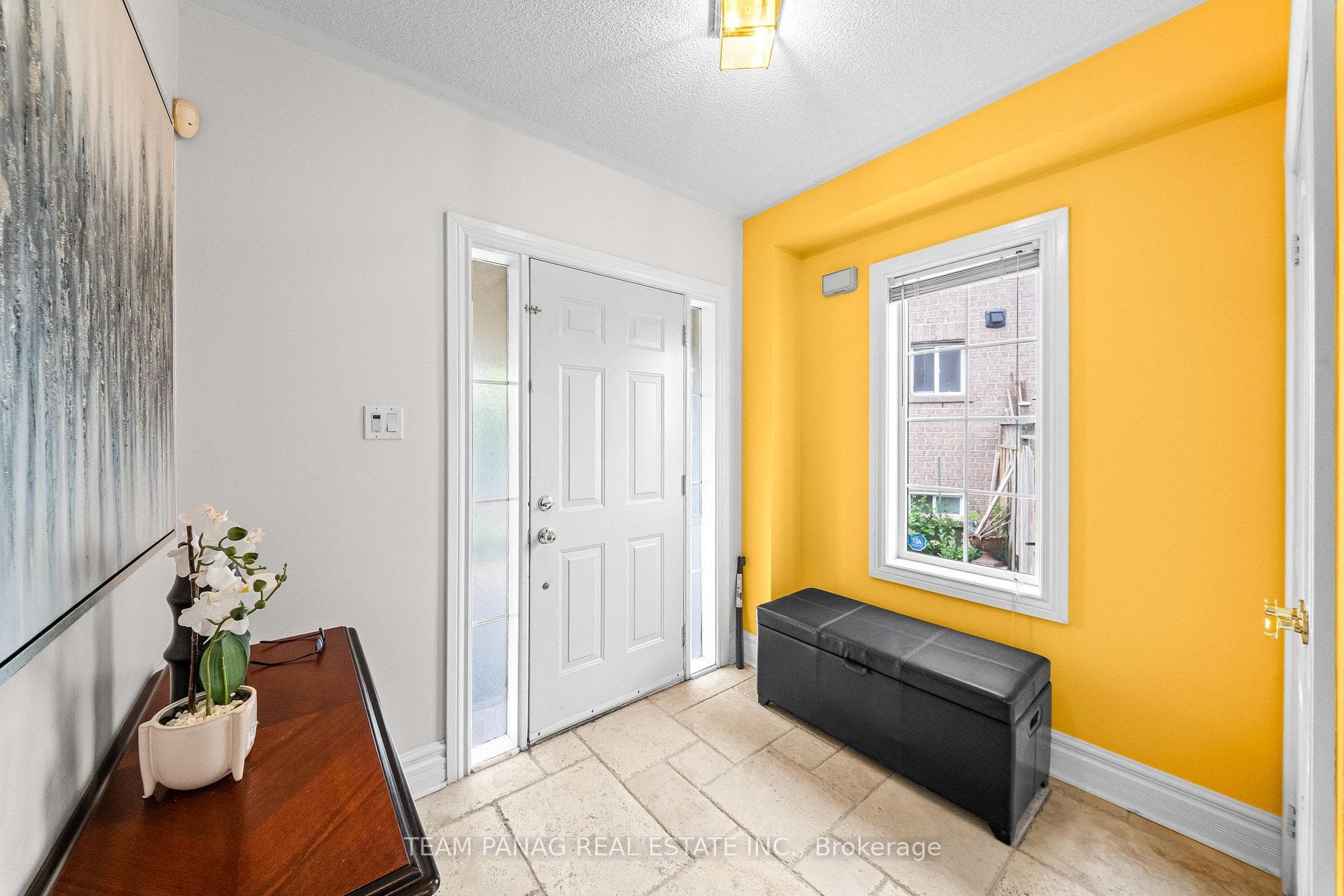 12 Stirrup Court photo 12