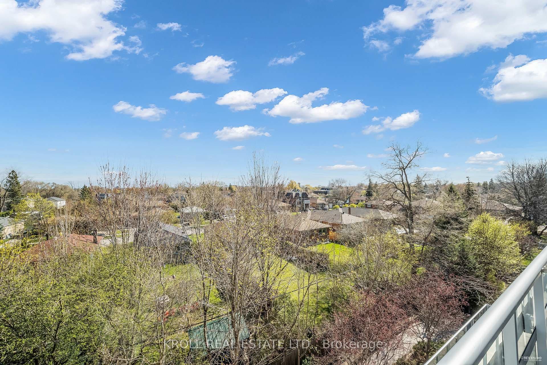 701 Sheppard Avenue Unit 415 photo 11