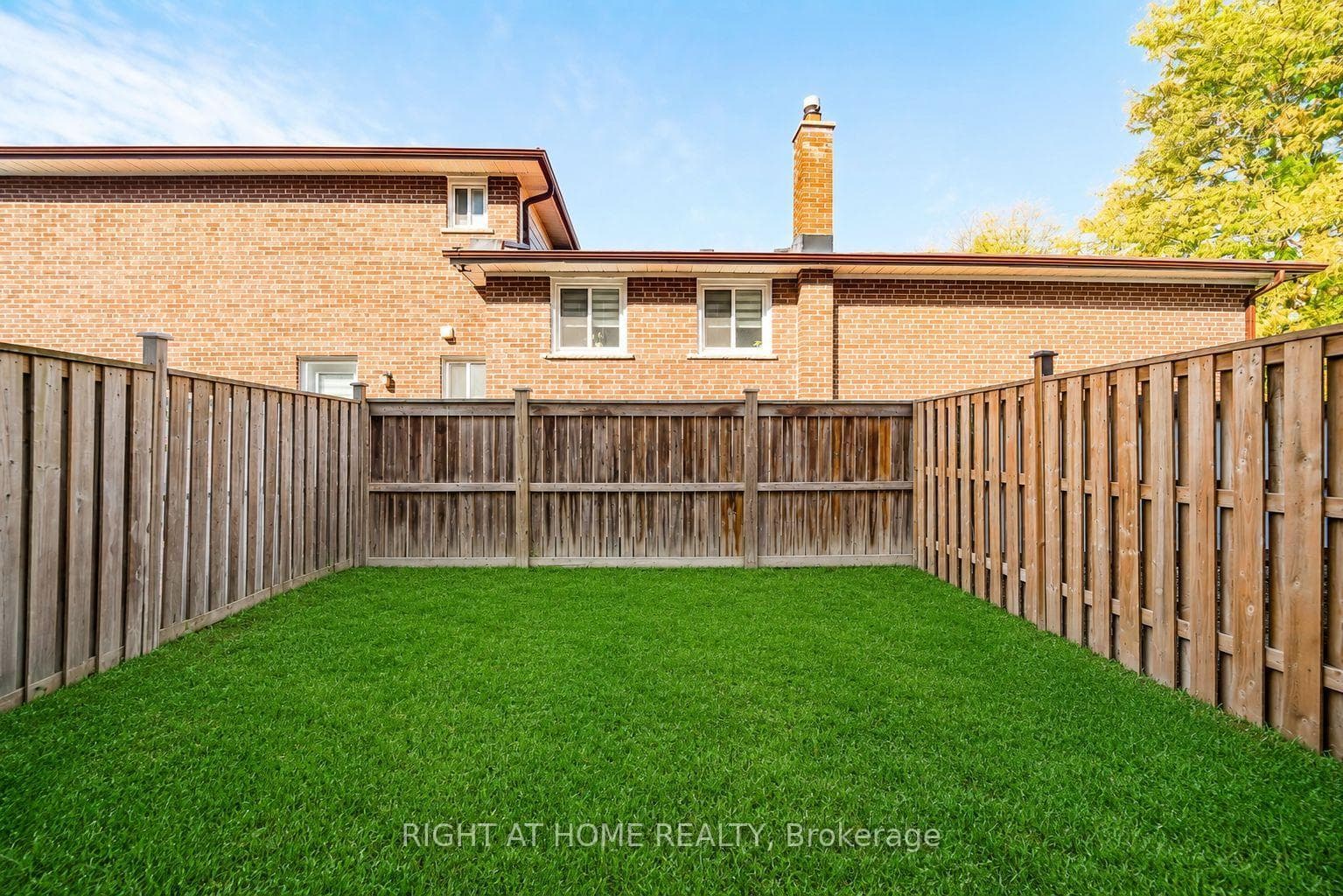 48 Curran Hall Crescent photo 17