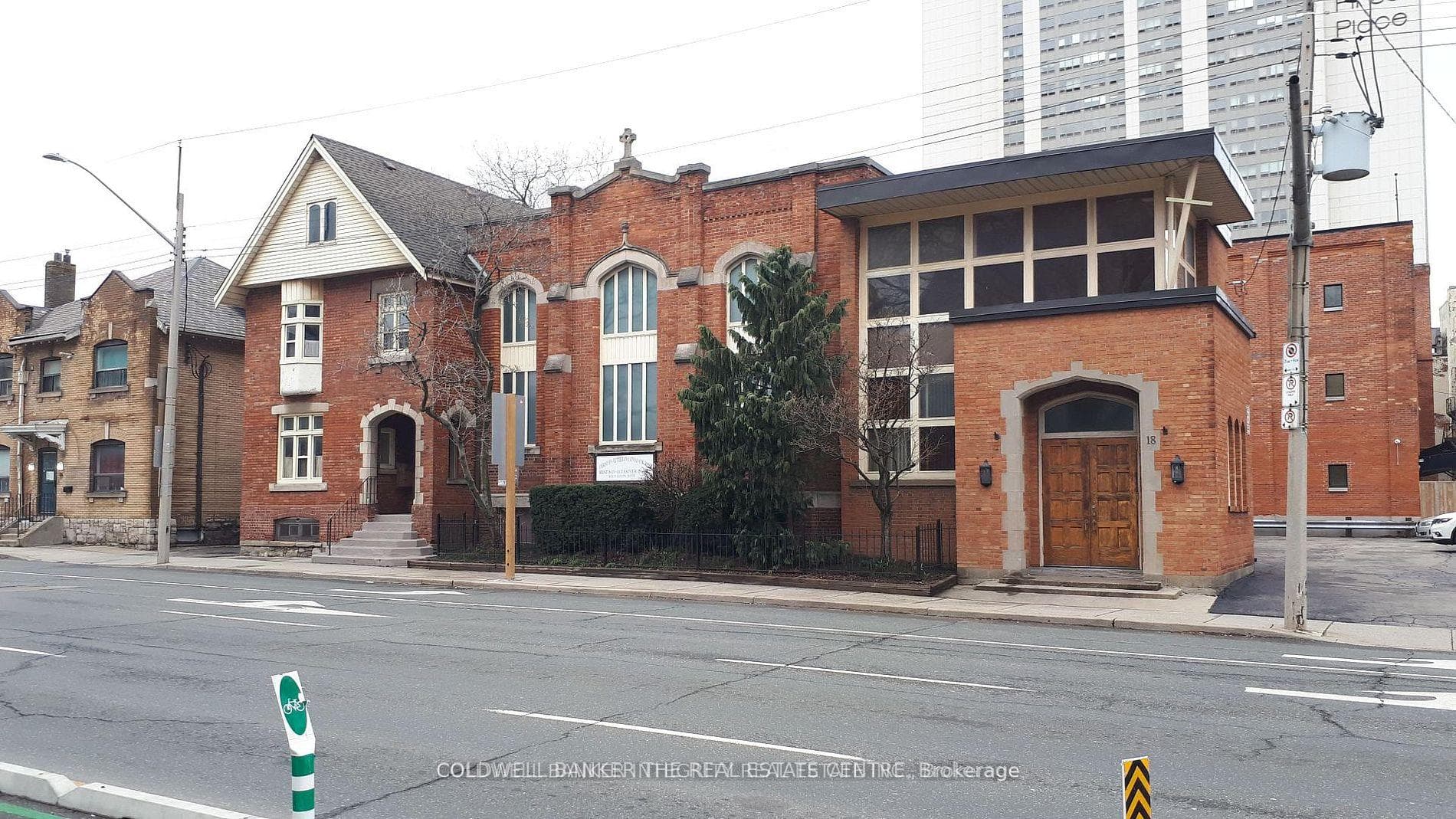 18 Victoria Avenue photo 9