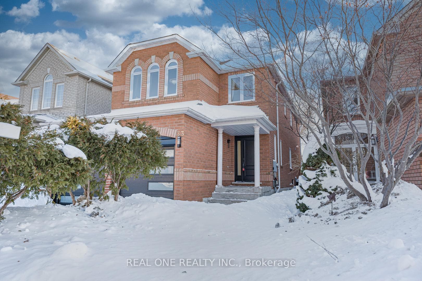 33 Formosa Drive photo 3
