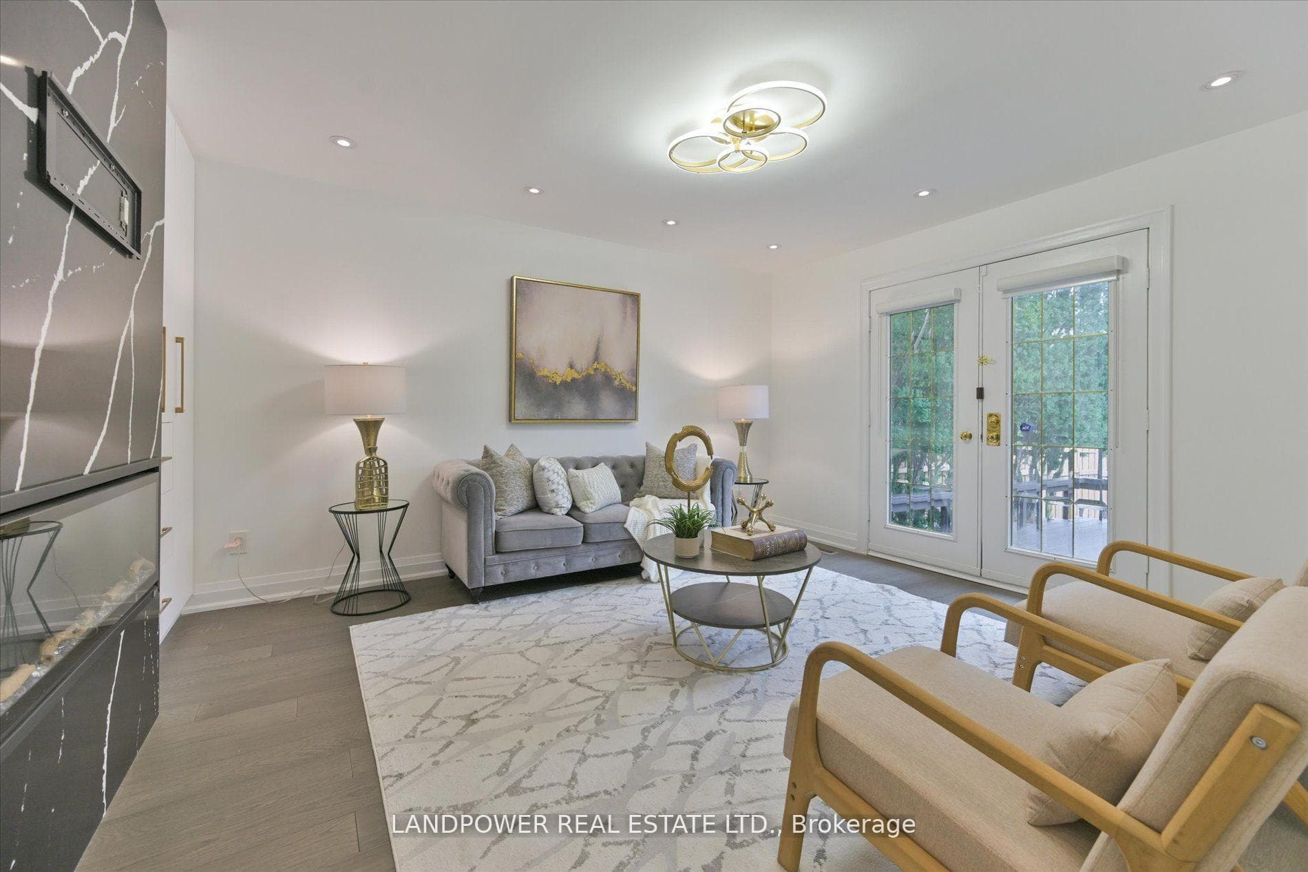 14 Carlton Road photo 13