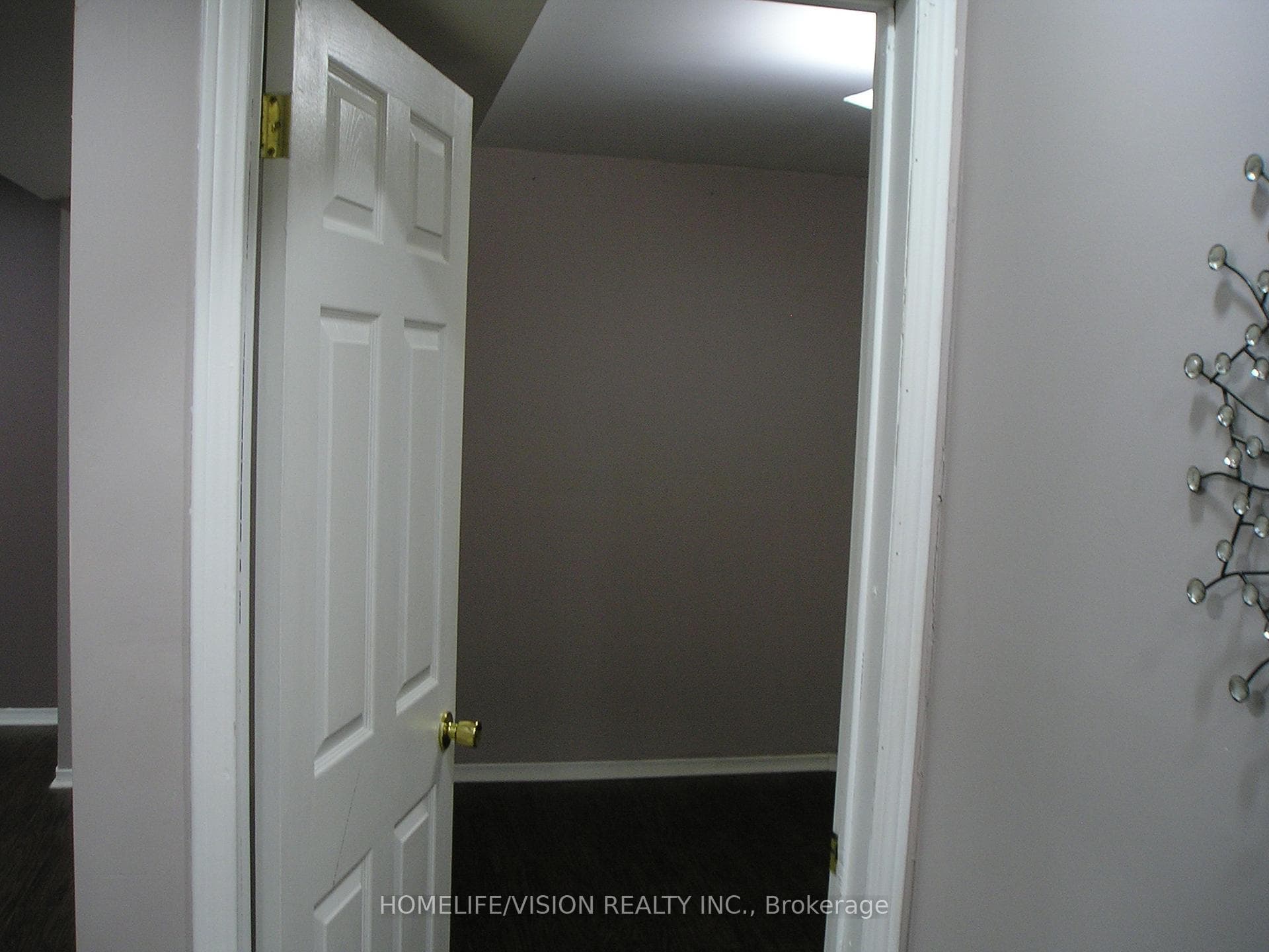 42 Campania Court Unit lower photo 6