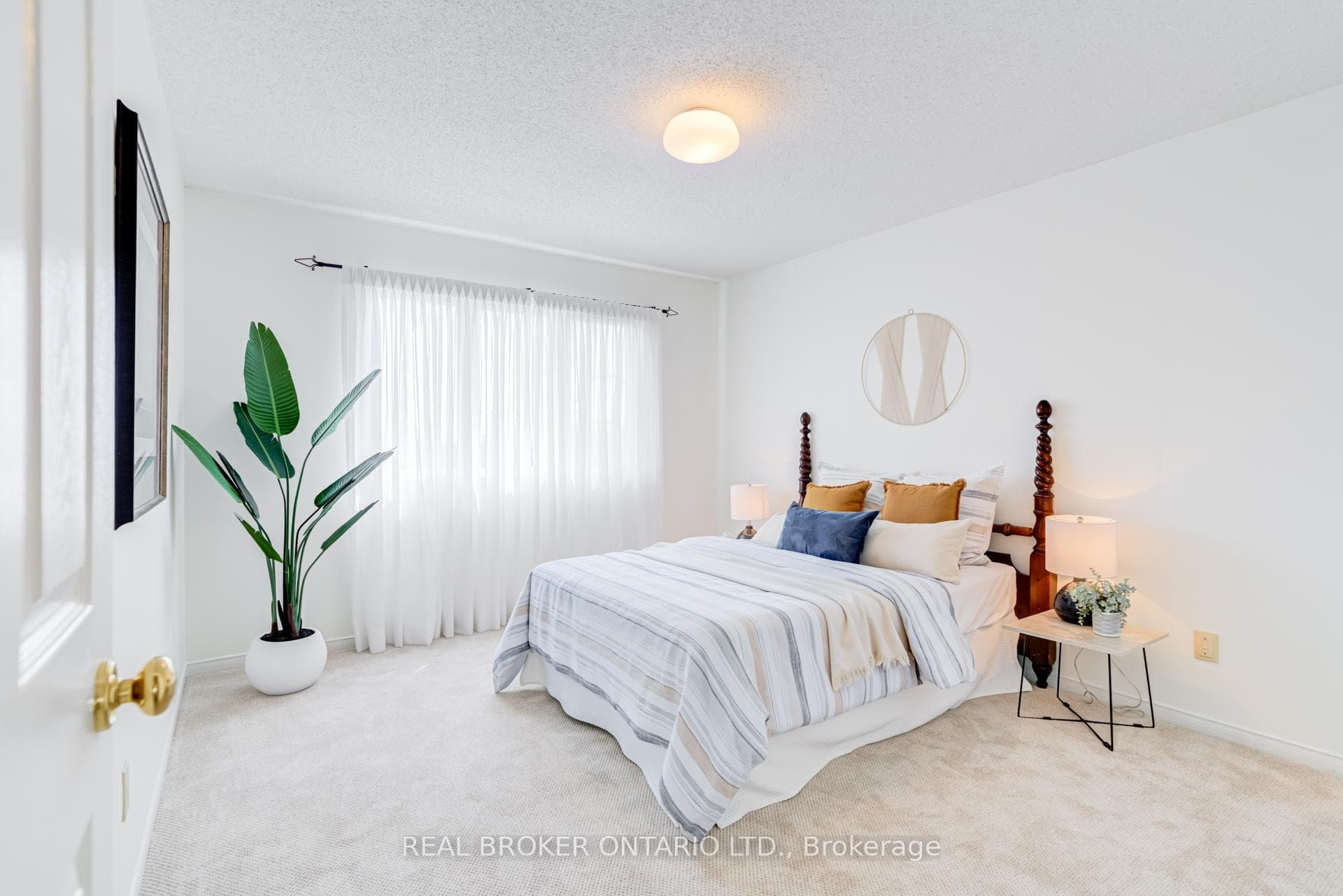 886 Darwin Drive photo 25