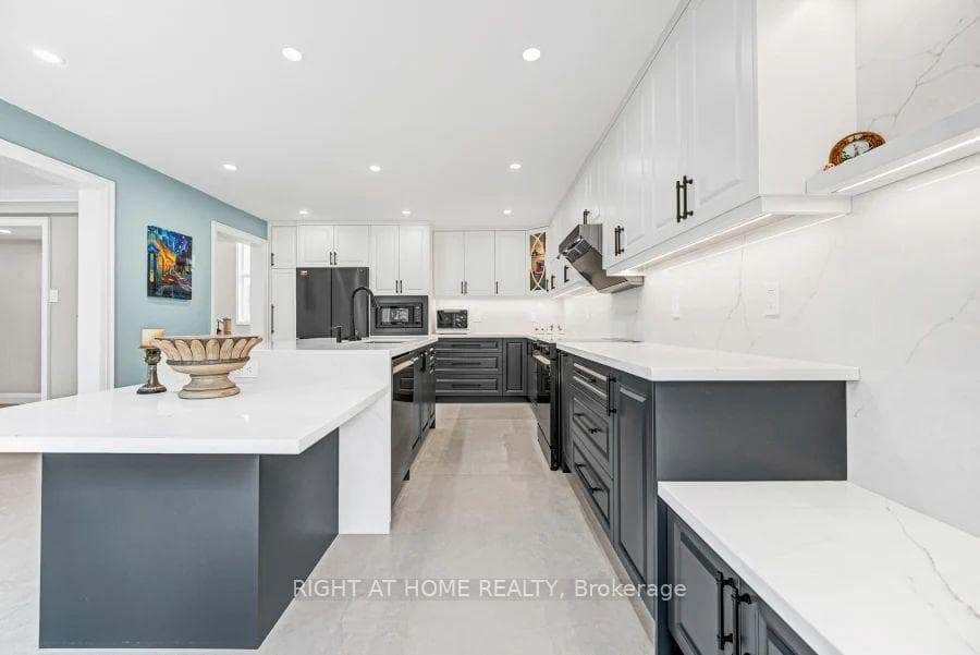 35 Harmony Hill Crescent photo 15