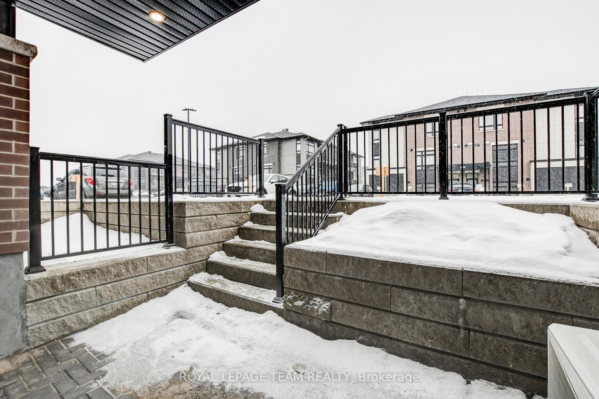 55 OVERBERG Way Unit A photo 28