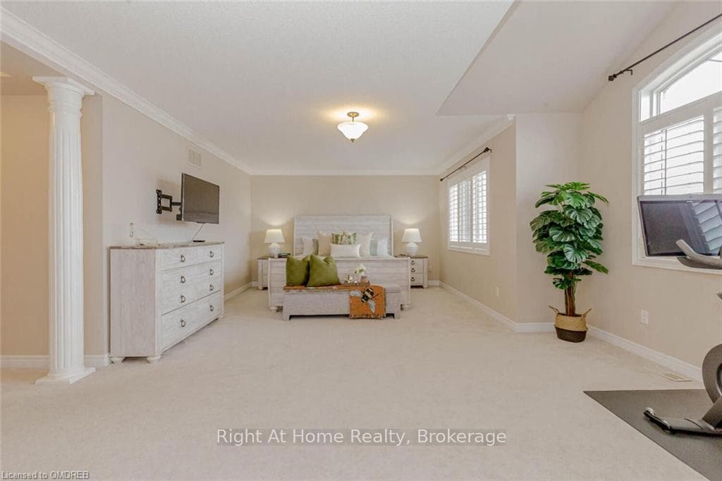 2138 ALDERBROOK Drive photo 23