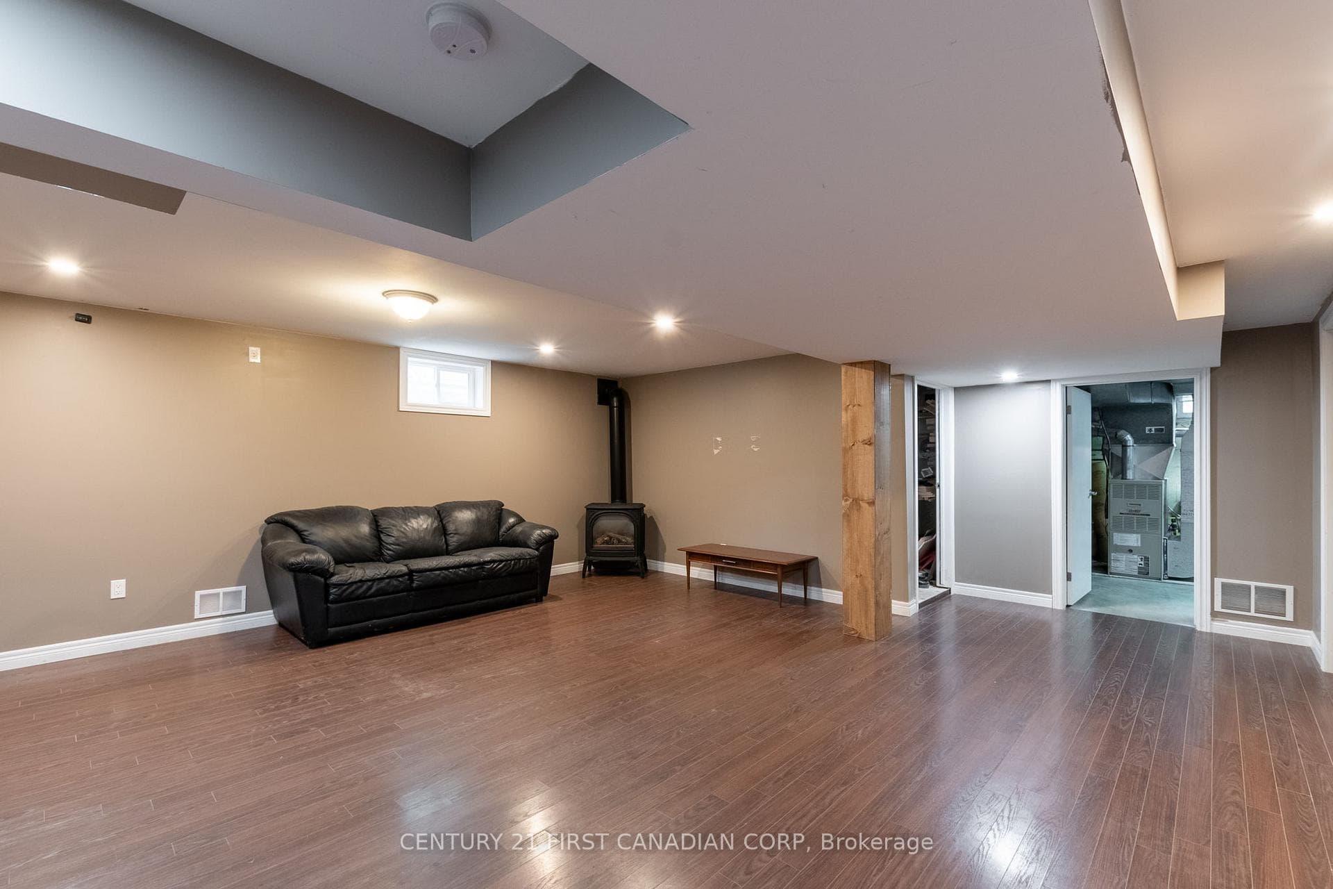 115 Brock Street photo 24