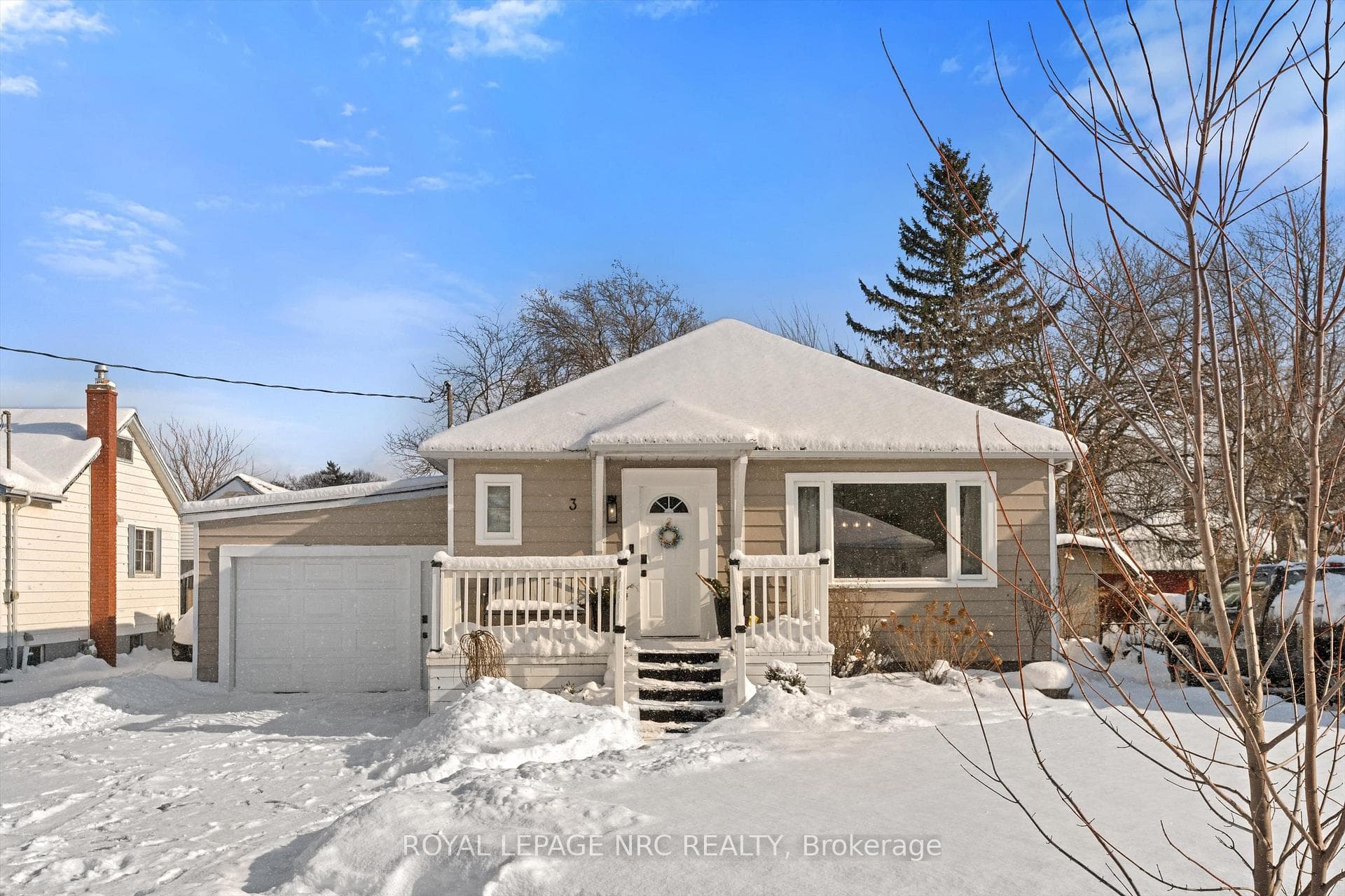 3 Hallcrest Avenue photo 2