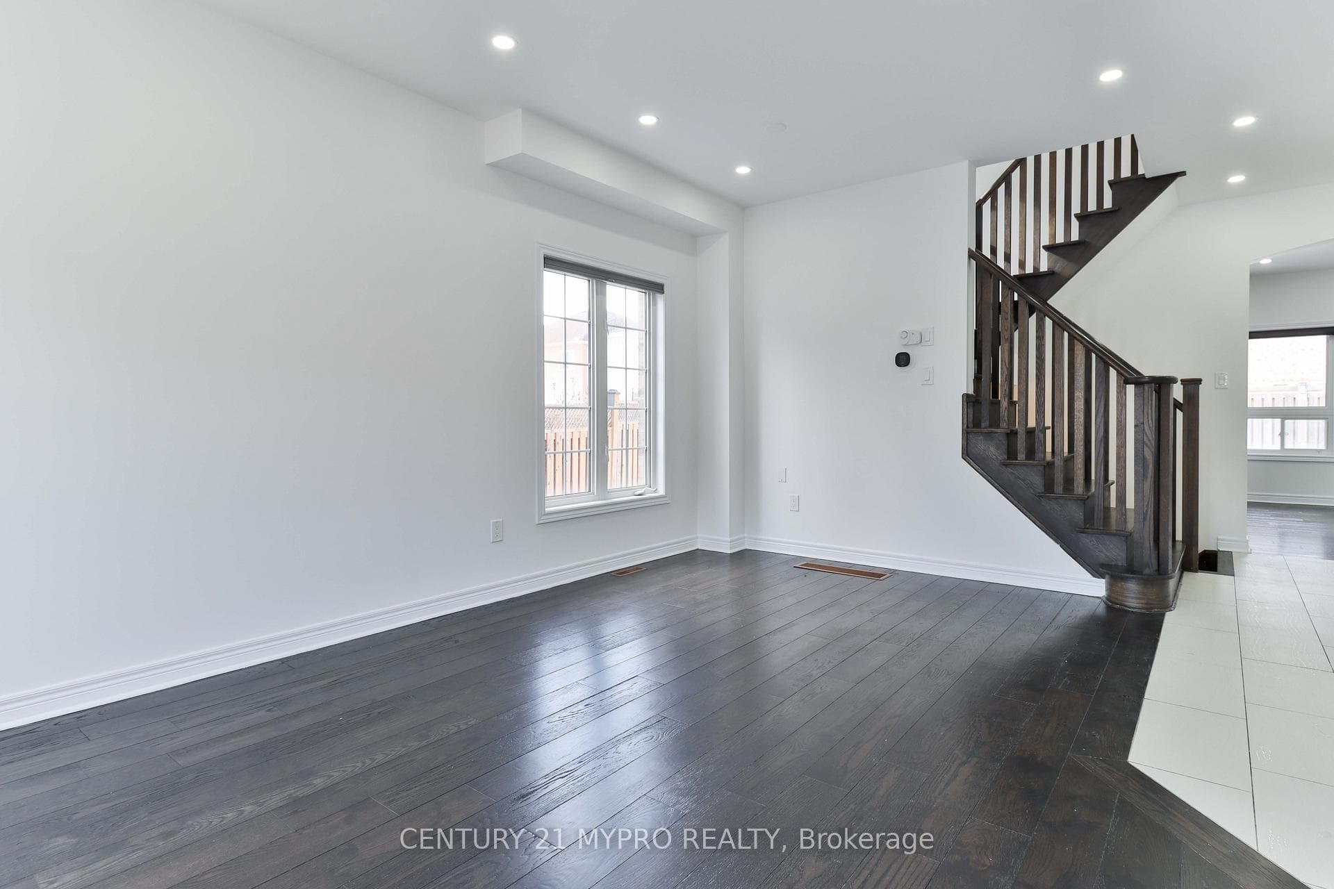 23 Bellotti Crescent photo 16
