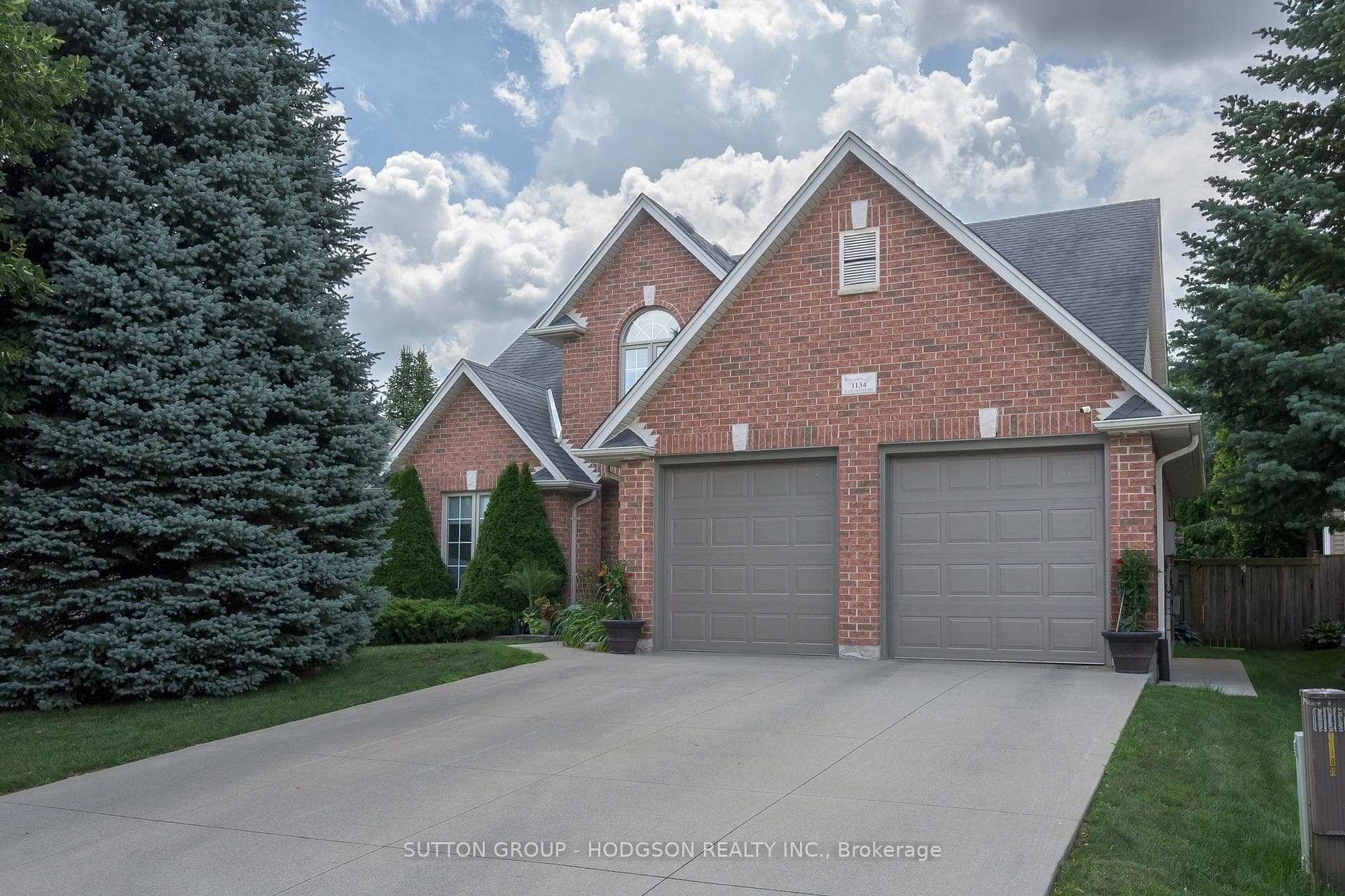 1134 Manchester Road photo 1