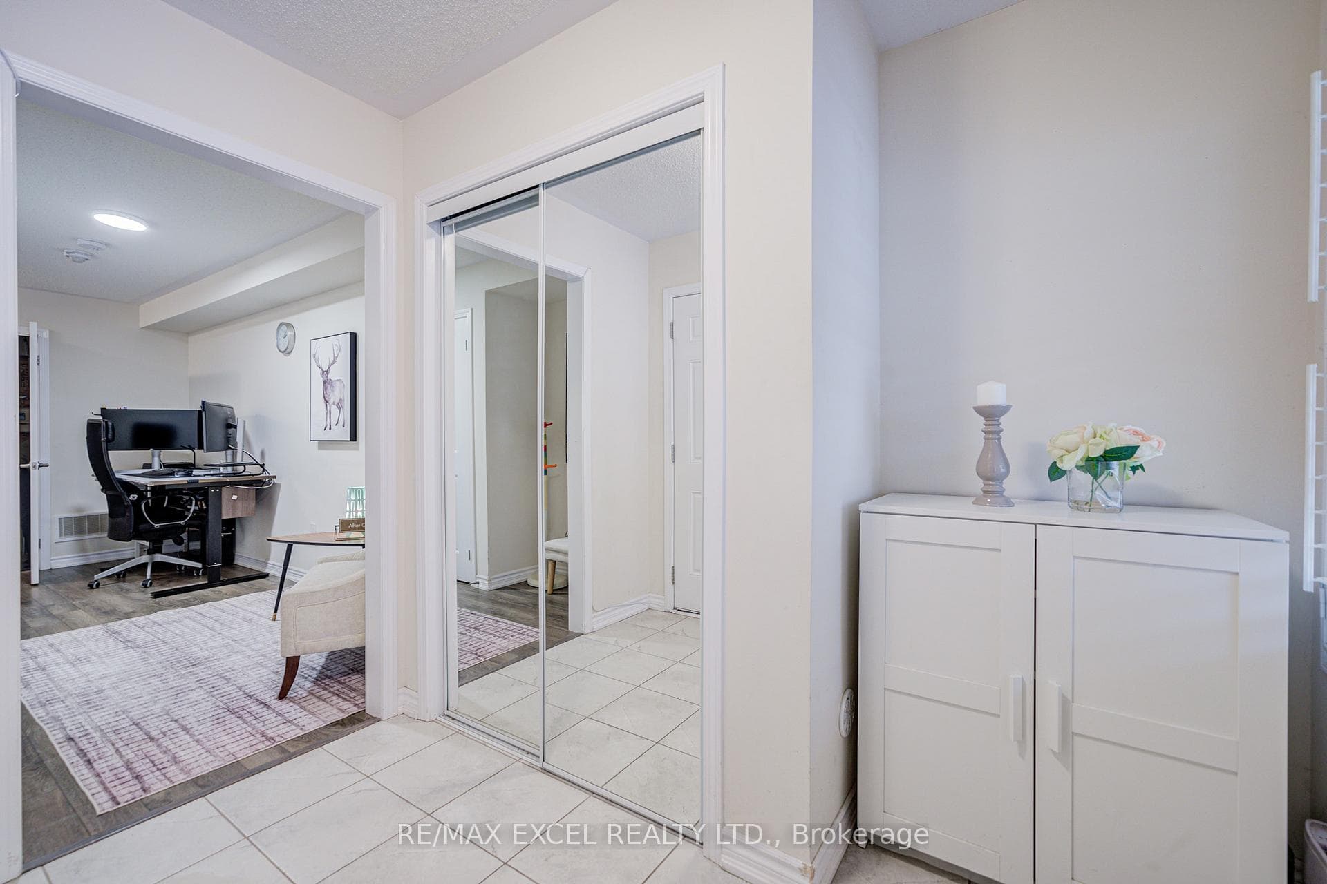 3081 Harebell Gate photo 6