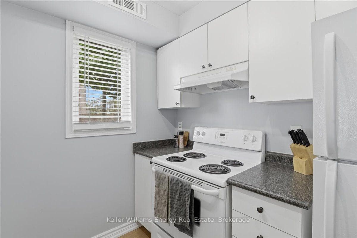56 Petra Way Unit 1 photo 11