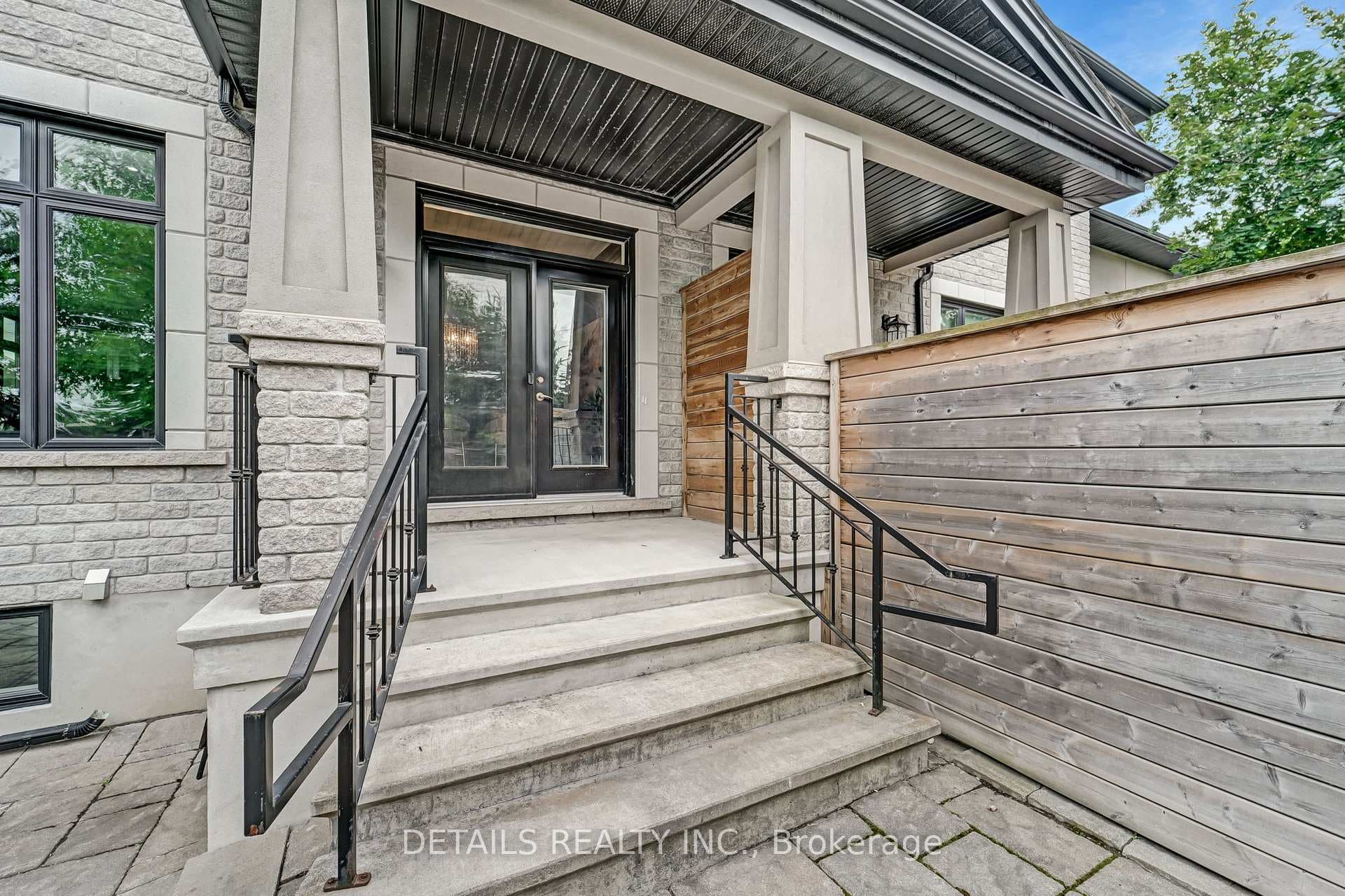 71 Eleanor Drive photo 43