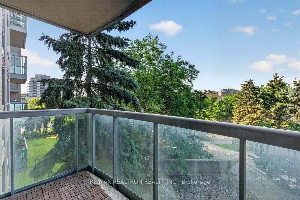 3 Ellesmere Street Unit 326 photo 41