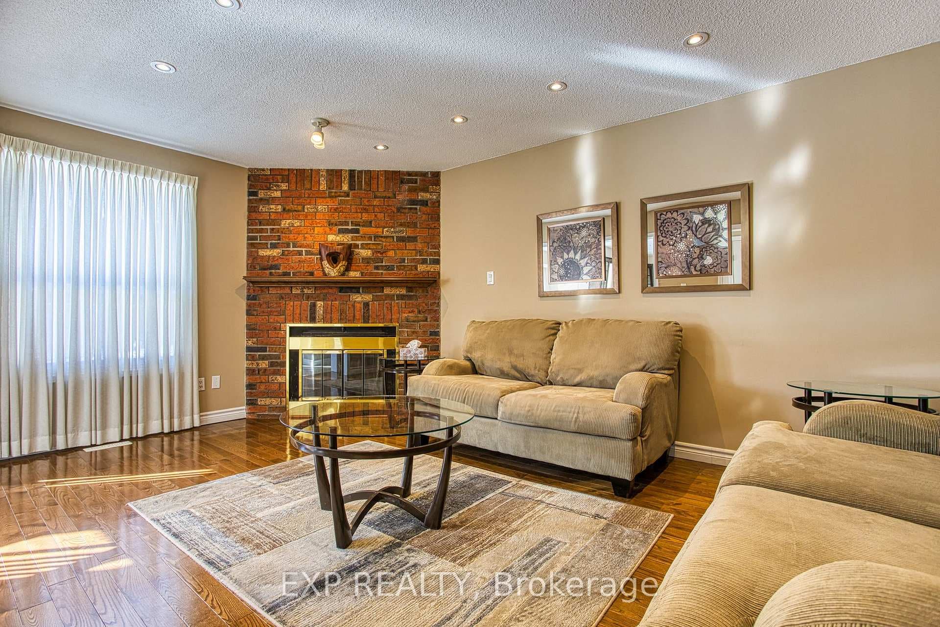 211 Rushdale Drive photo 17