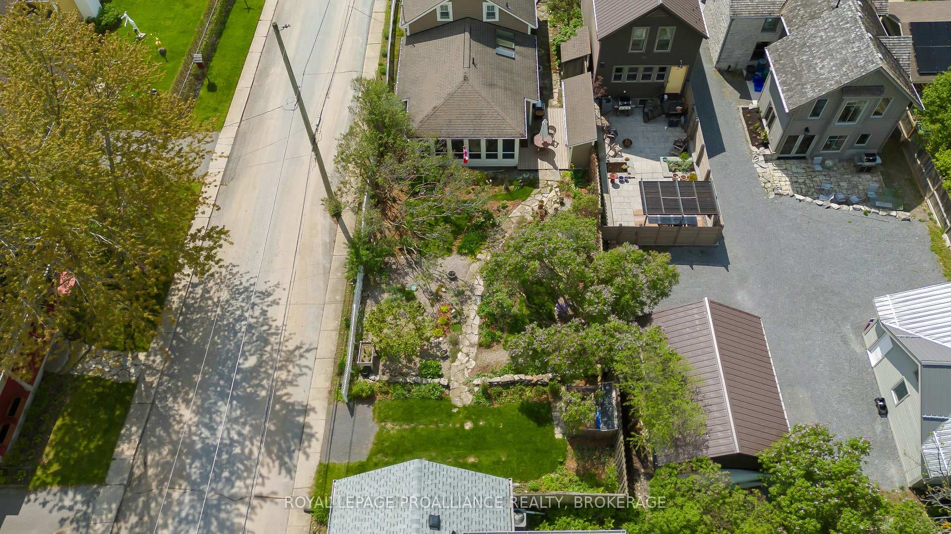 413 Regent Street photo 41