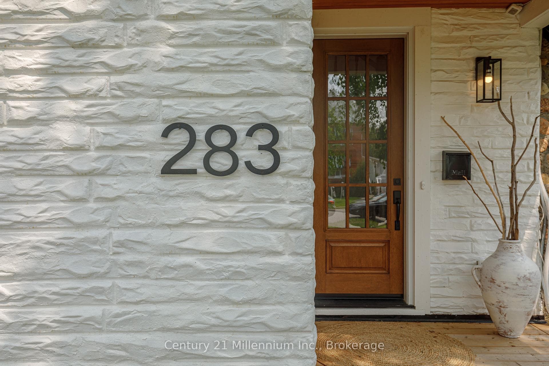 285 Maple Street photo 27