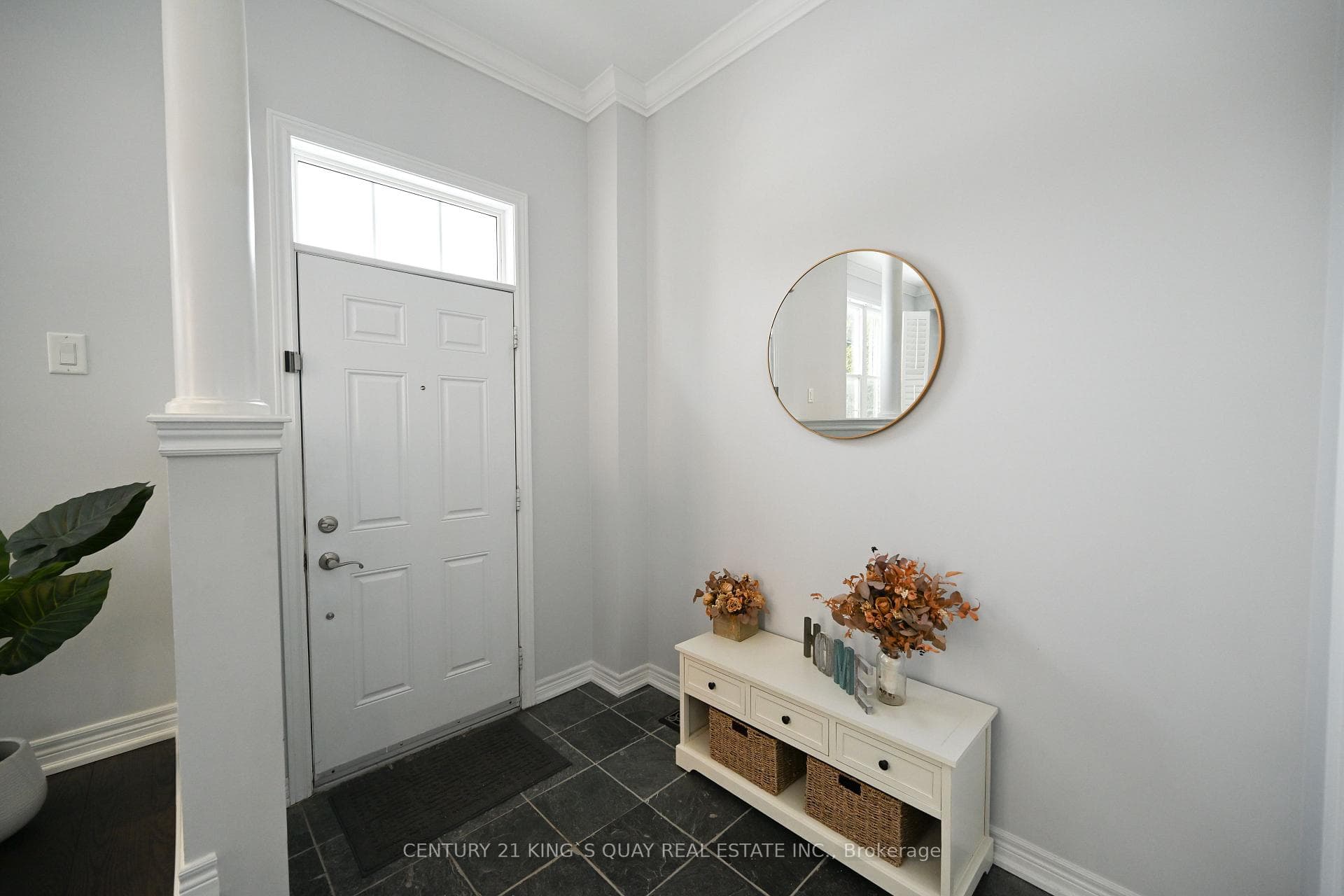 10514 Victoria Square Boulevard photo 2
