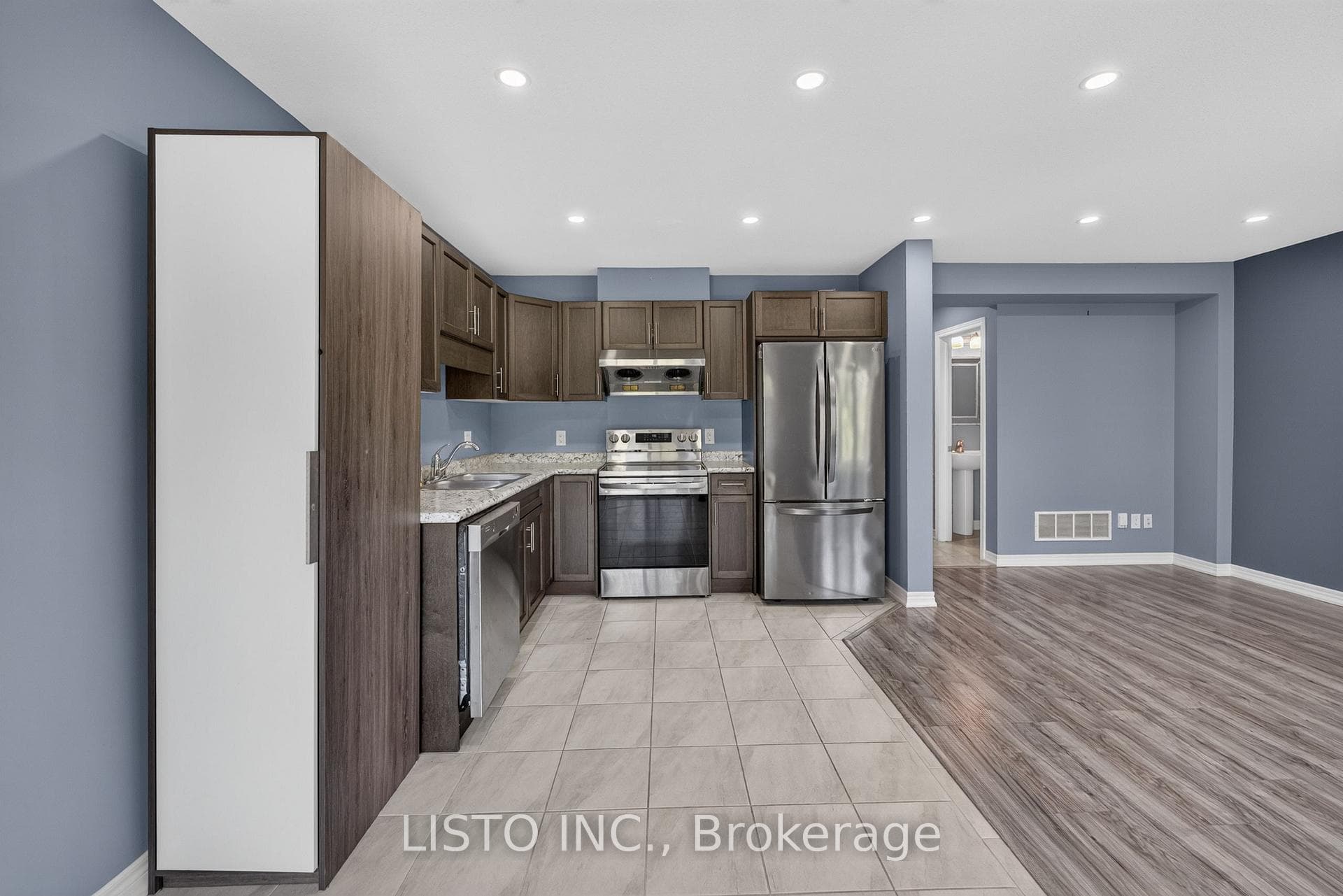 44 Haney Drive photo 8