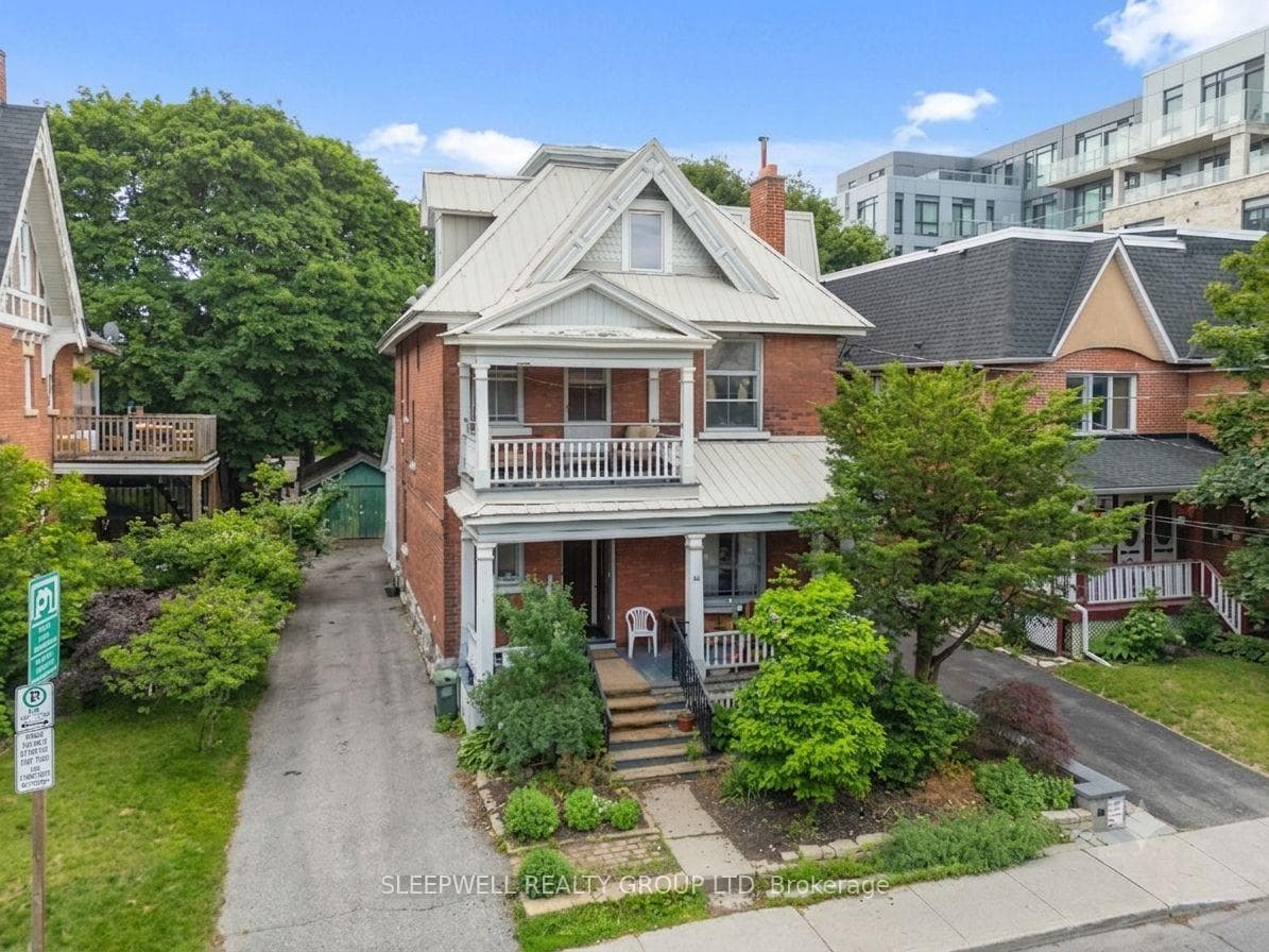 86 Fourth Avenue photo 1