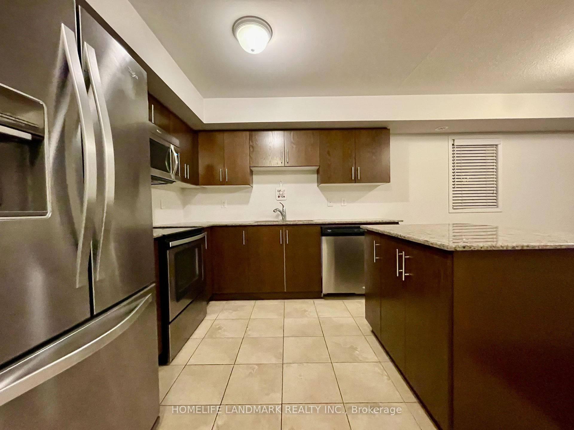 2496 Post Road Unit 1 photo 11