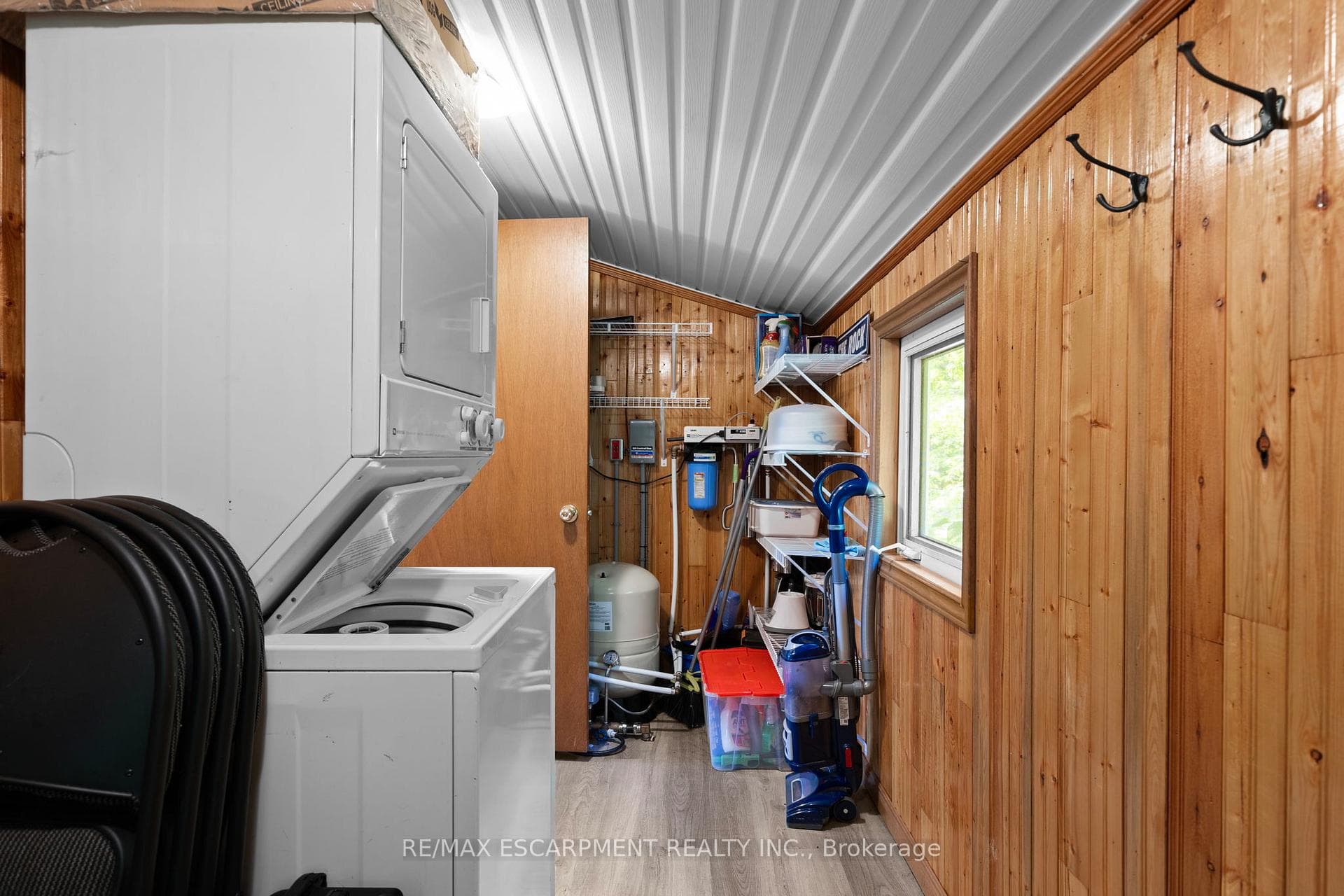 545 HURDVILLE Road photo 32