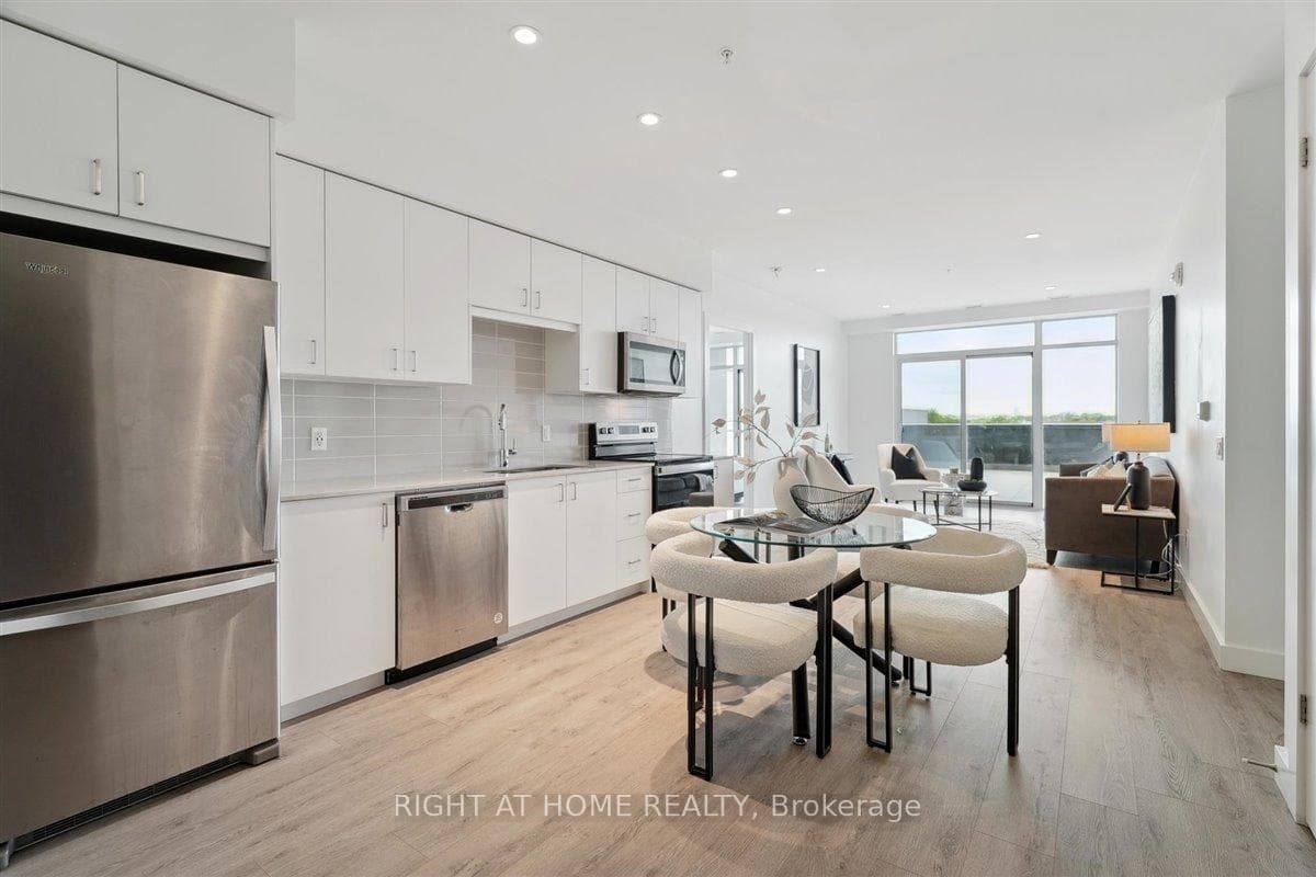 50 Grand Avenue Unit 609 photo 5