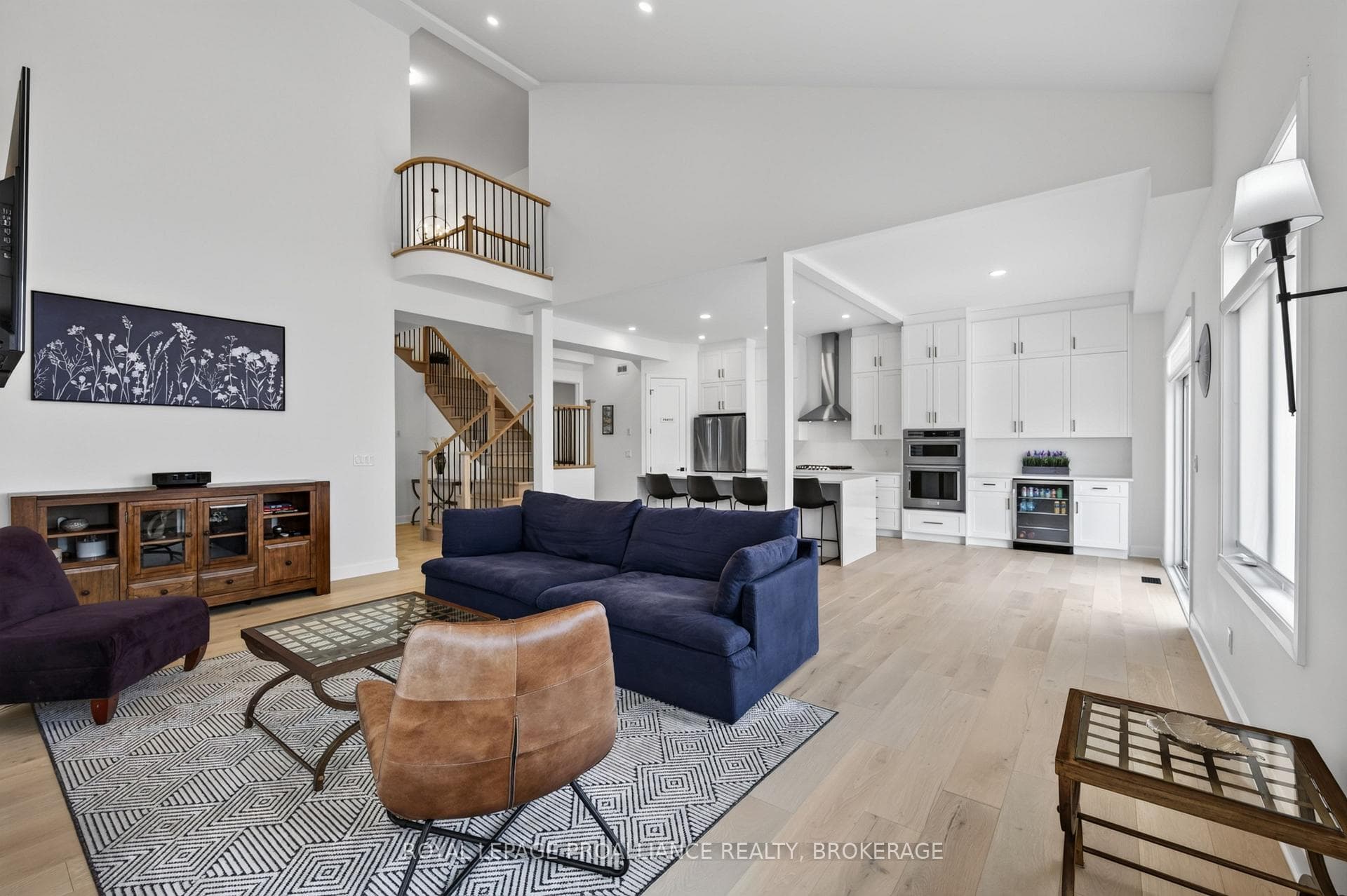 811 Riverview Way photo 14
