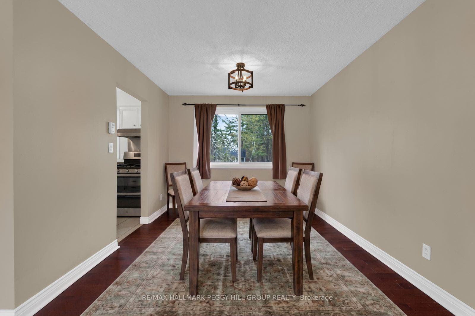 1878 Ridley Boulevard photo 4