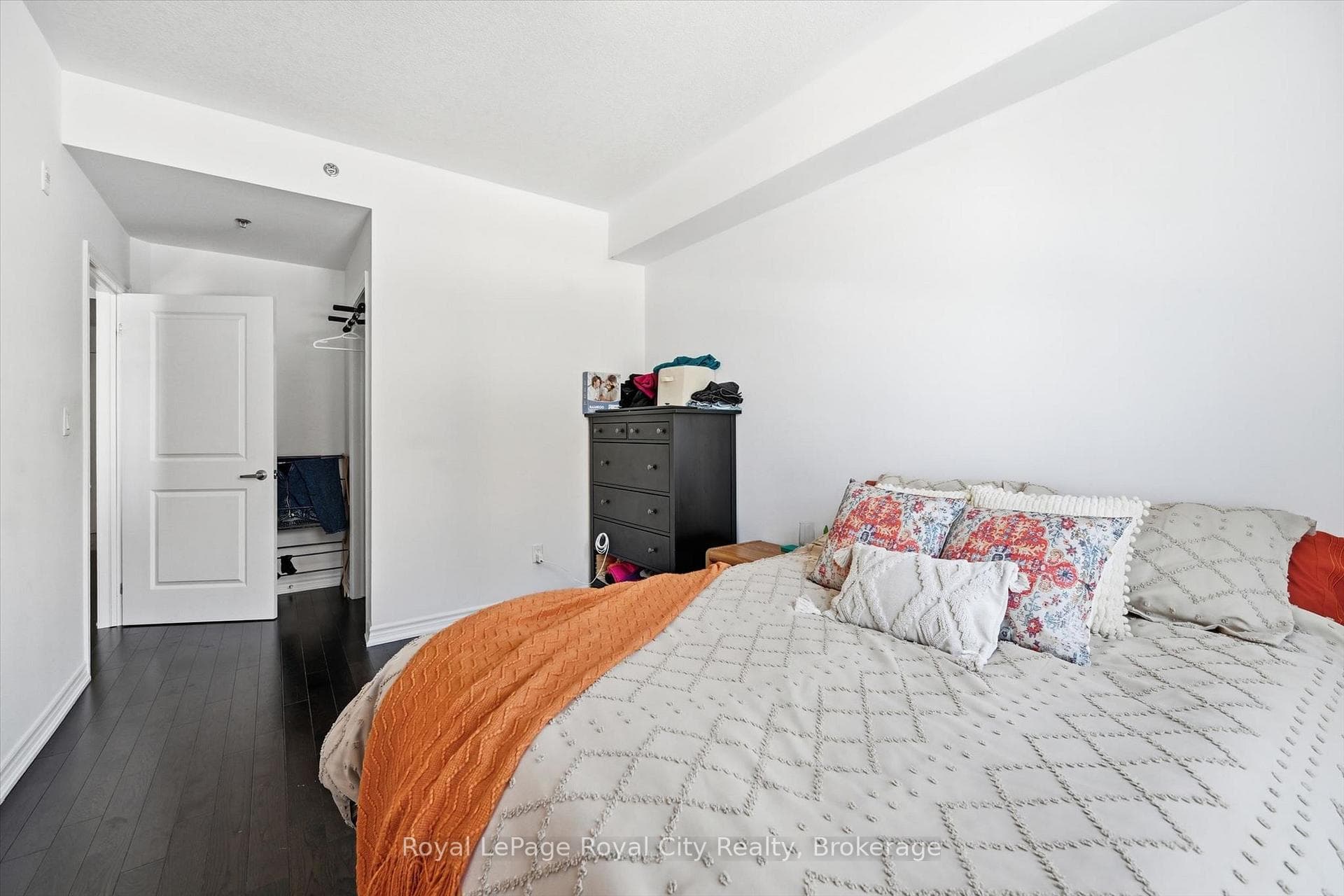 5317 Upper Middle Road Unit 221 photo 17