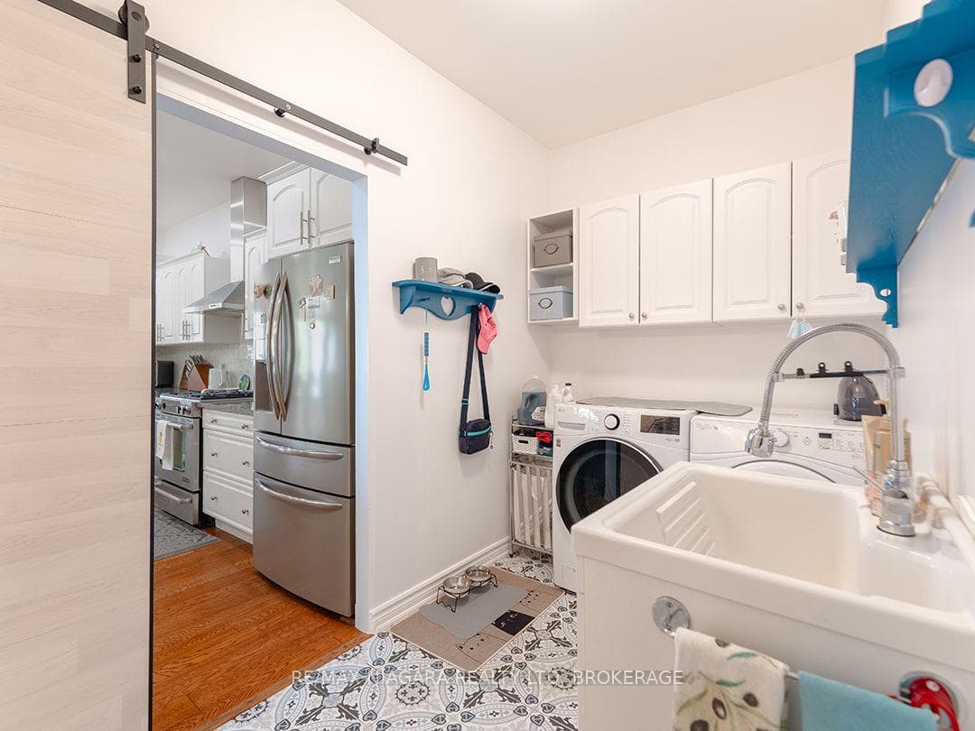 11004 Lakeshore Road photo 19