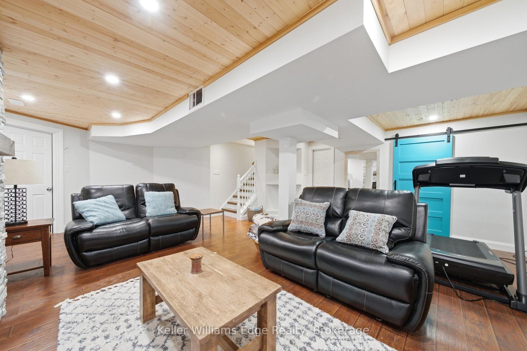 35 Rosebury Way photo 34