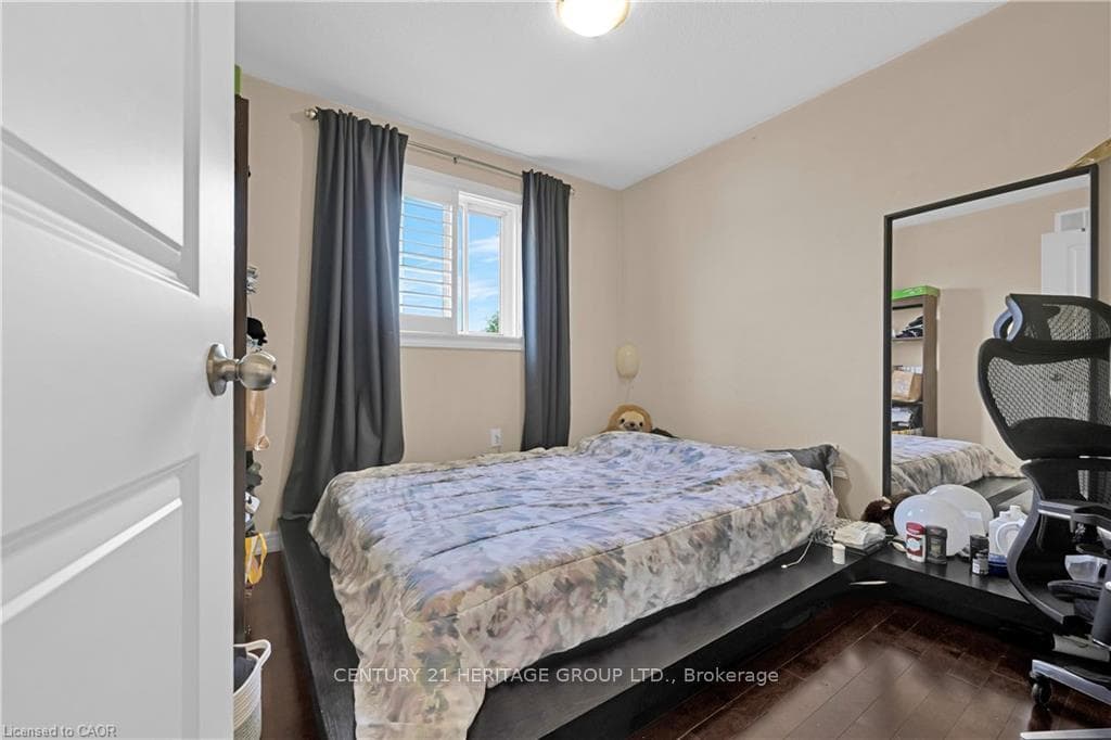 1354 Upper Sherman Avenue photo 20