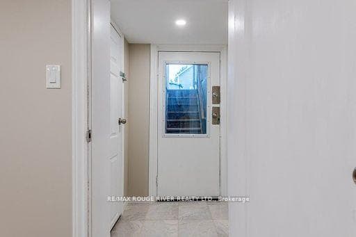 131 John Street photo 9