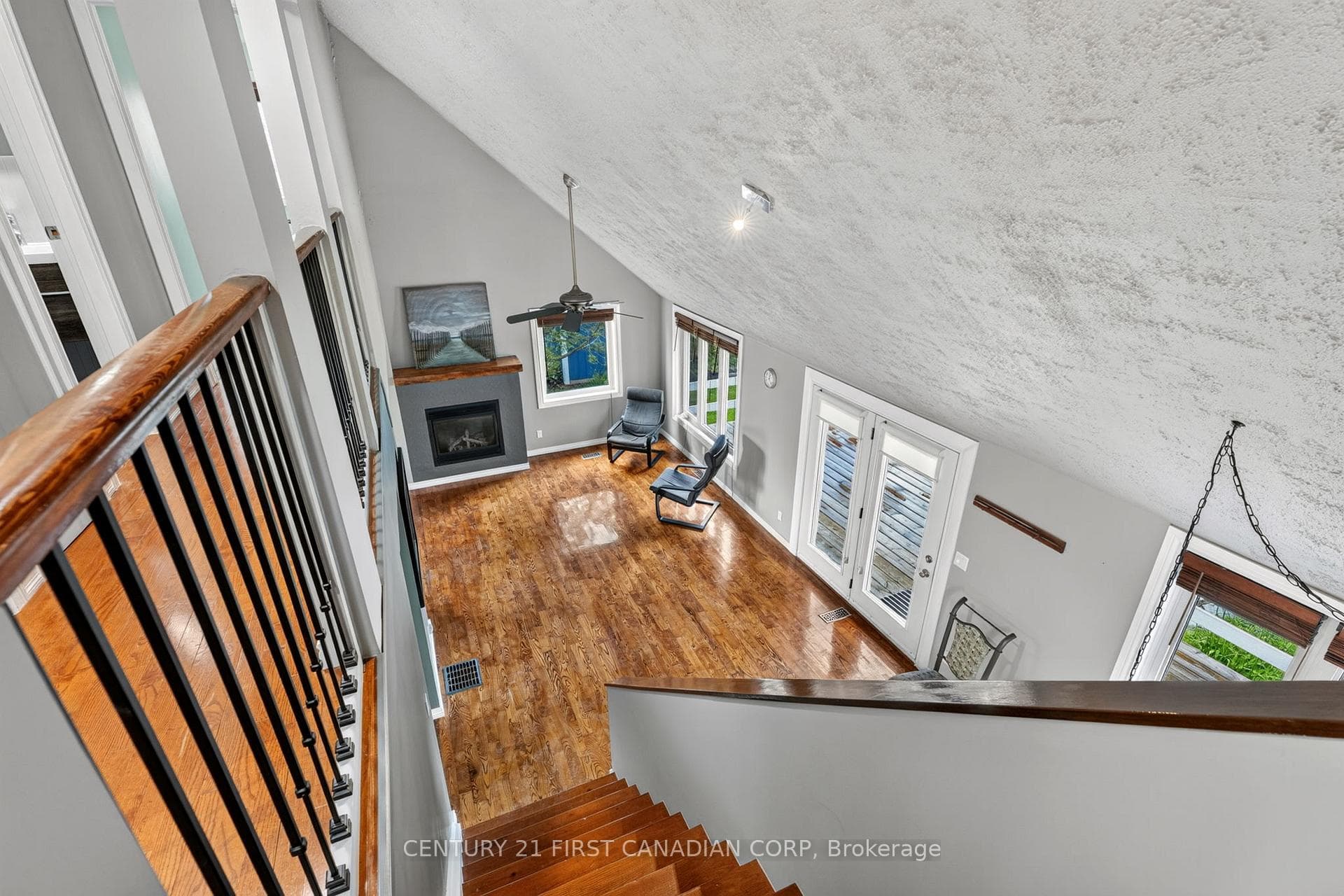 33943 Sunnyridge Road photo 14