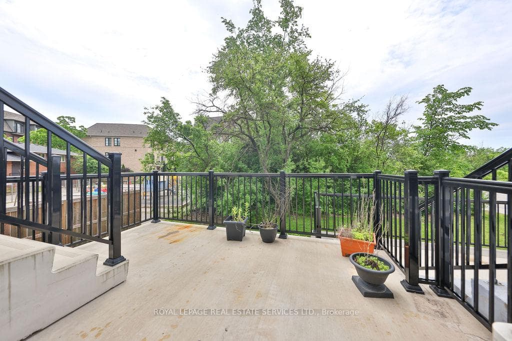 2199 Lillykin Street Unit 27 photo 35