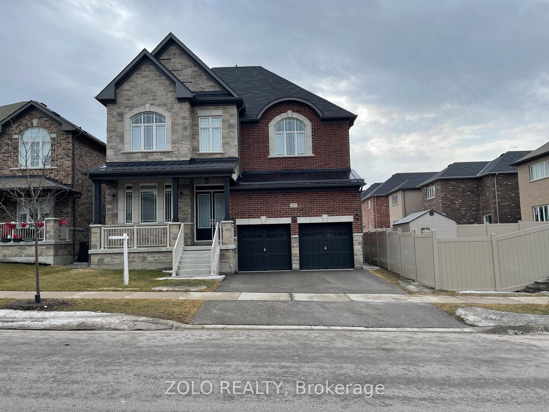 207 Gardiner Dr