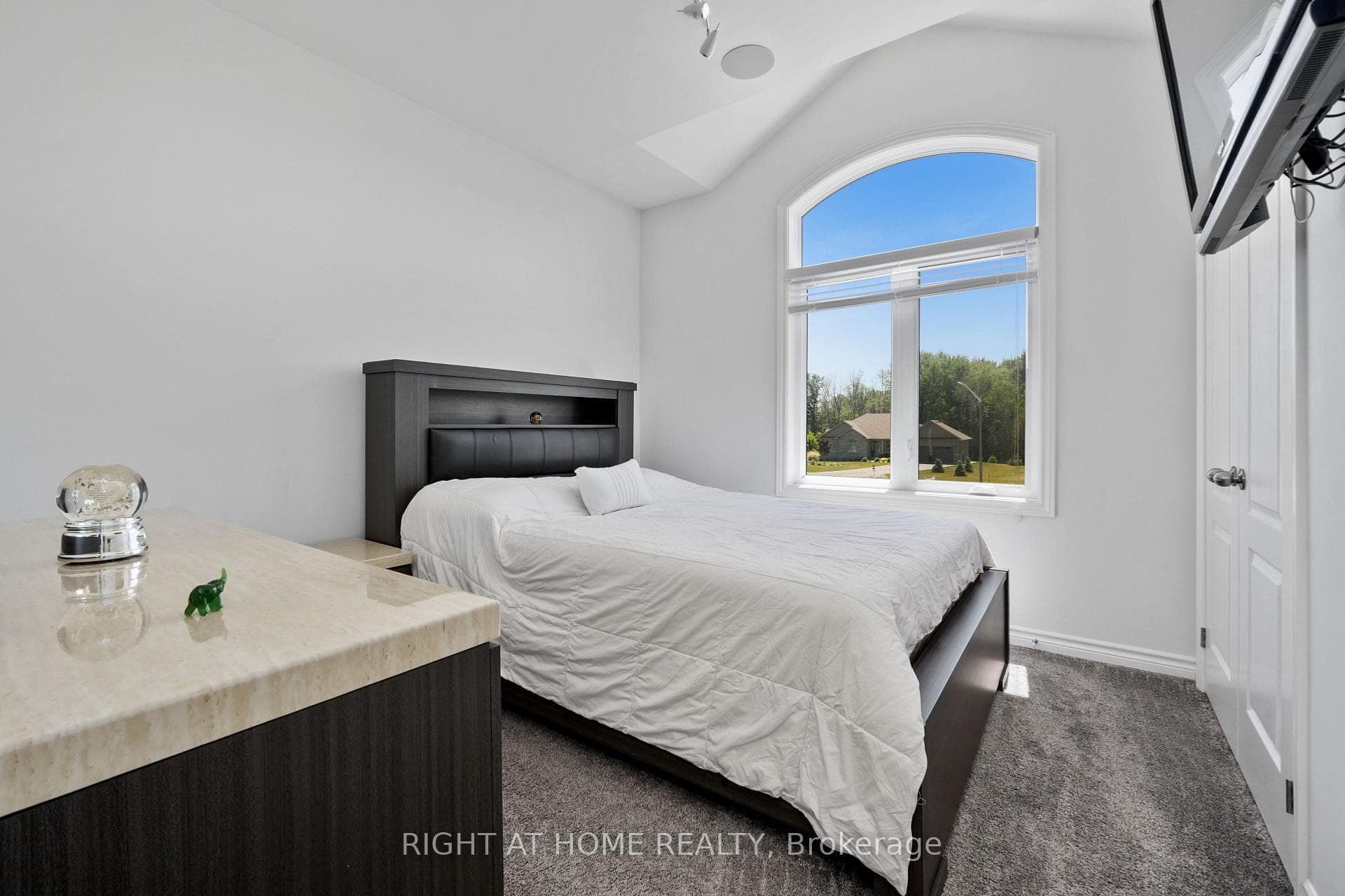 172 Glens Of Antrim Way photo 26