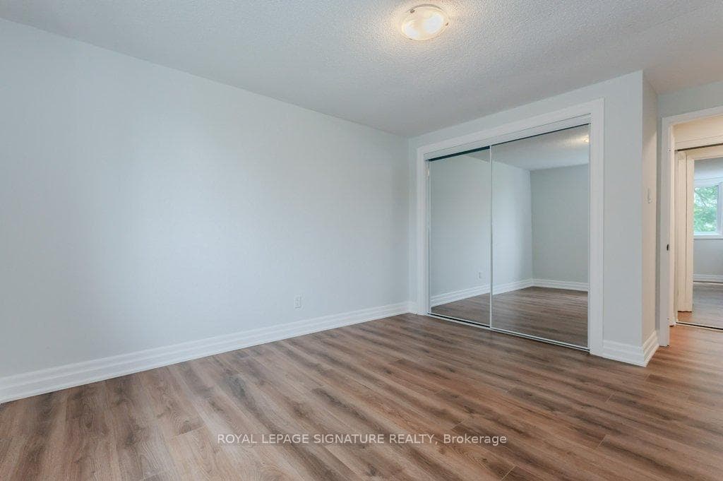 4 Avalon Place Unit 206 photo 12