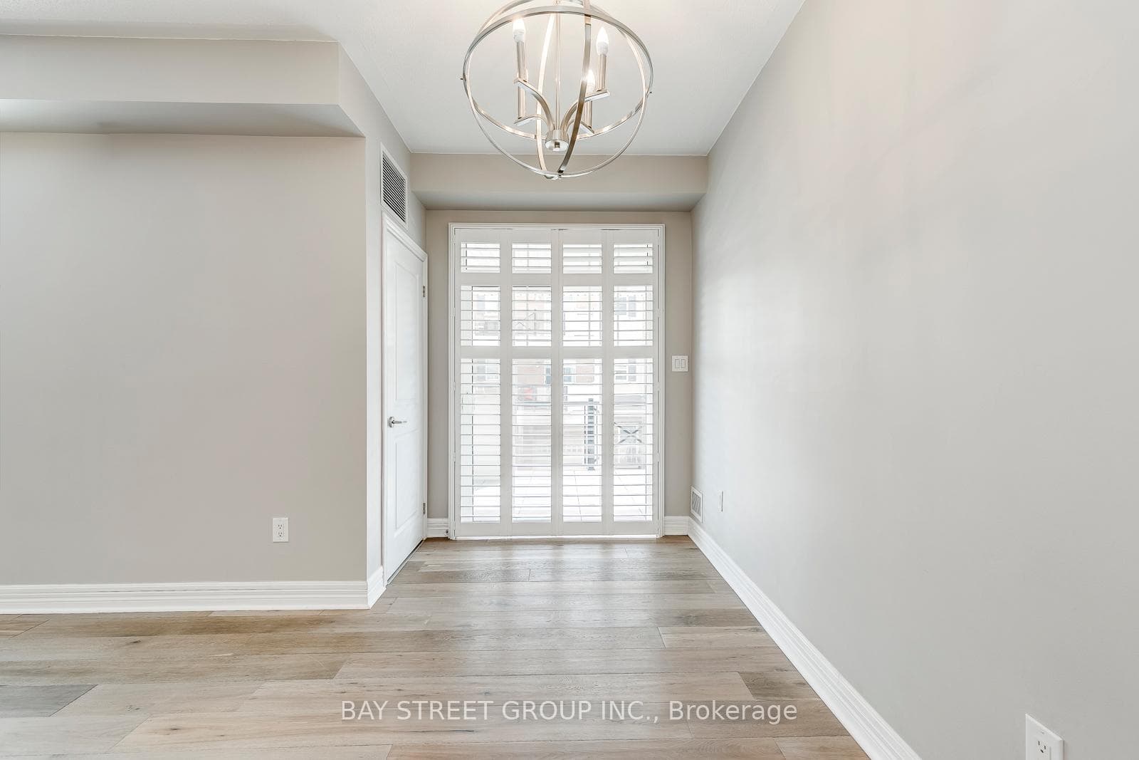 2326 Taunton Road Unit 205 photo 6