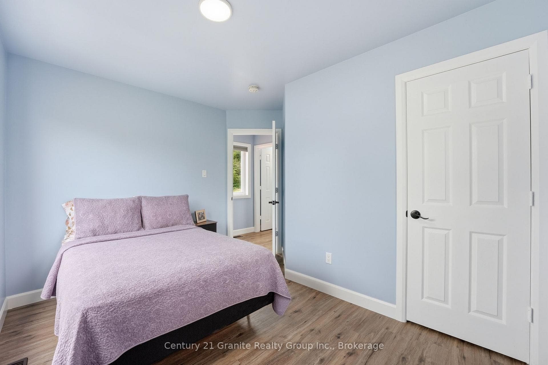 1742 Rose Island Road photo 19
