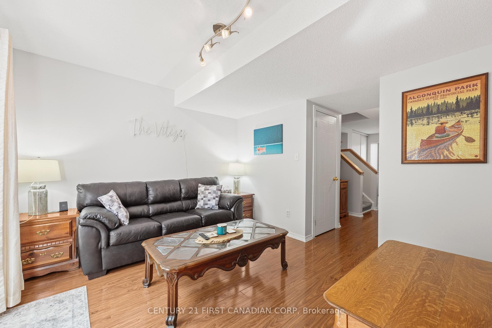 MAIN LEVEL LIVING ROOM