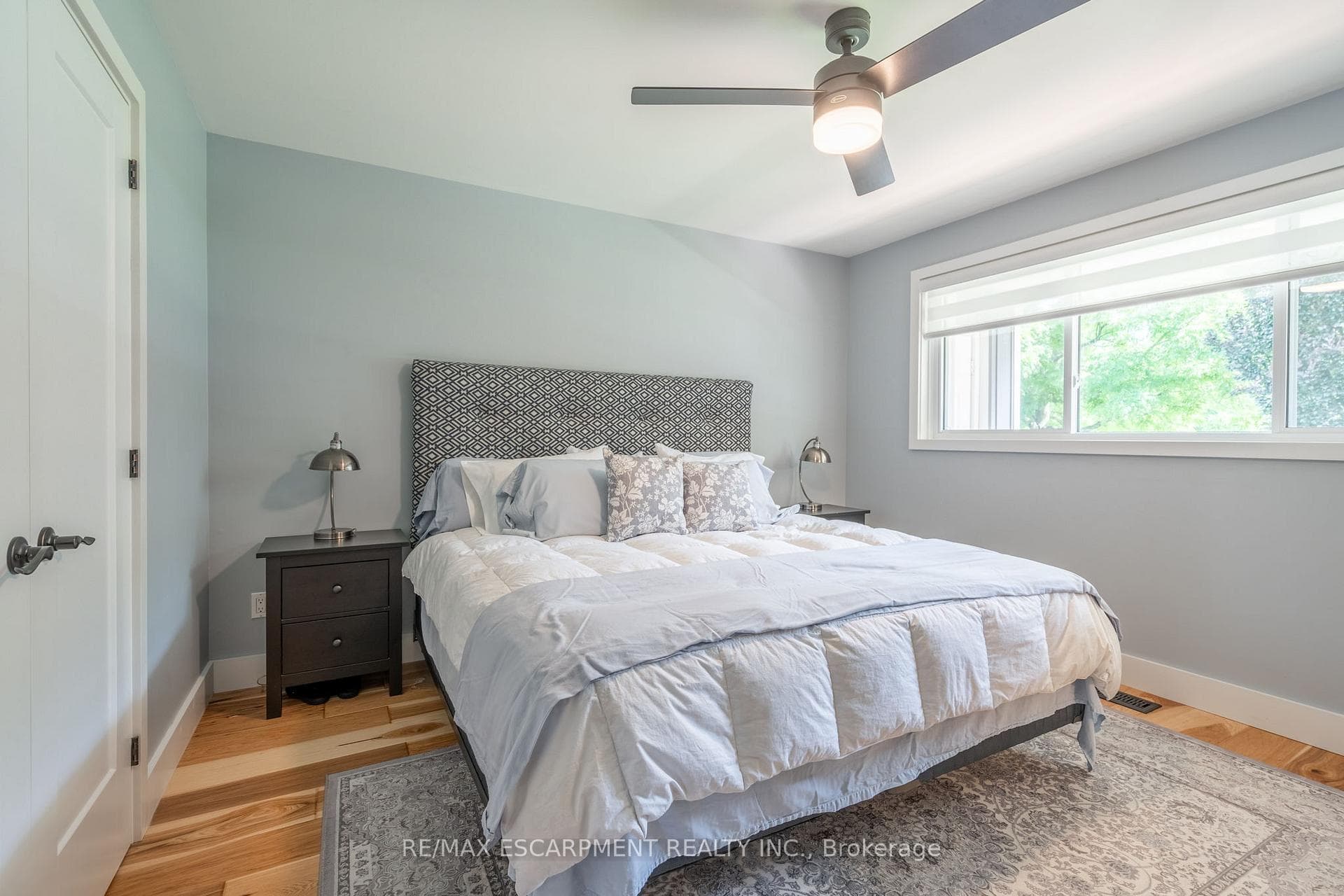 11066 First Line photo 16