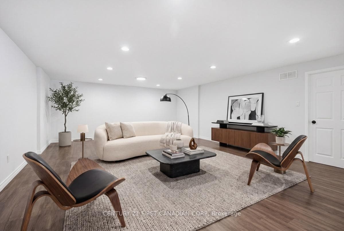 124 Sunray Avenue photo 38